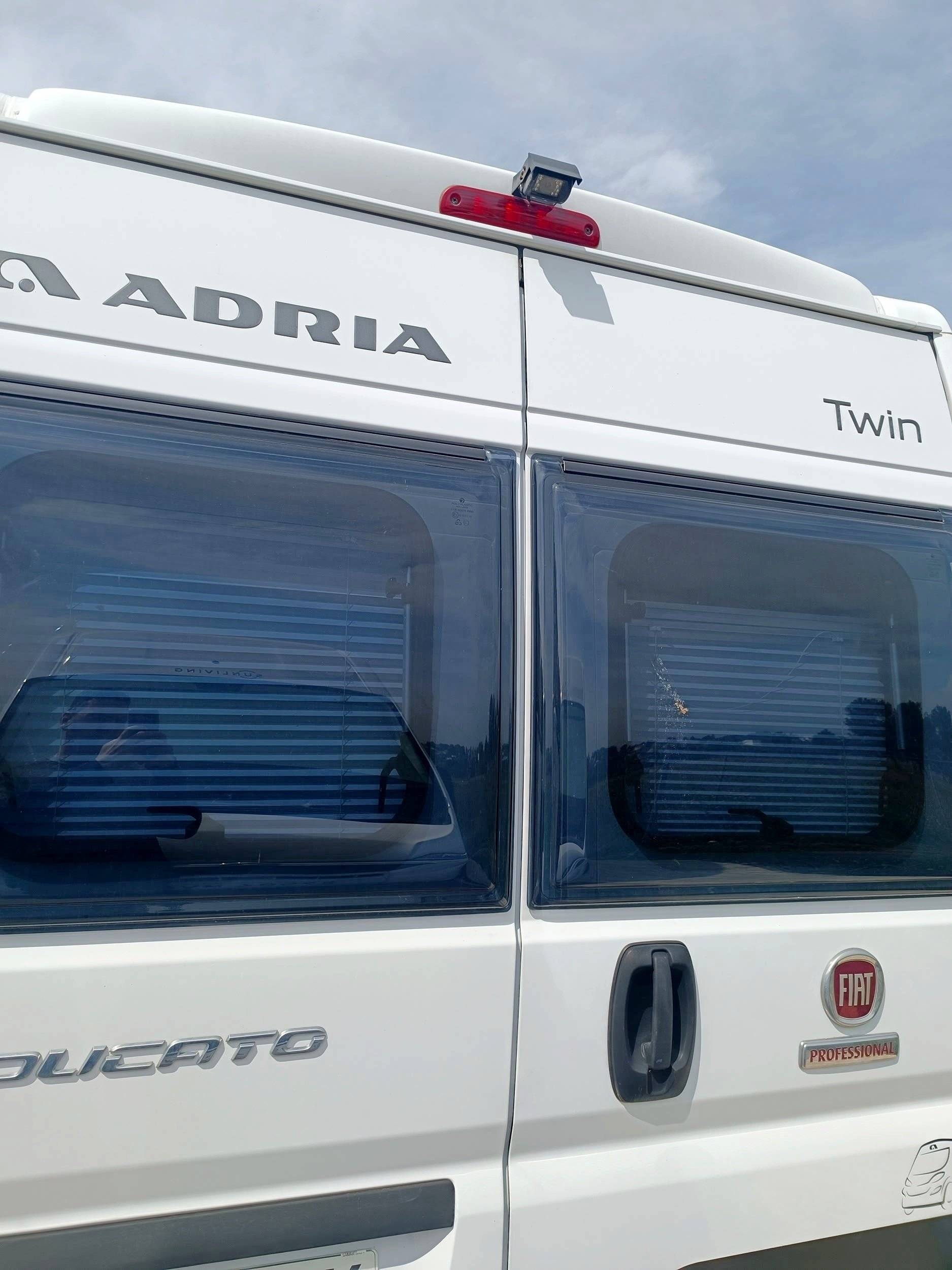 Adria Twin 600 SPB Family