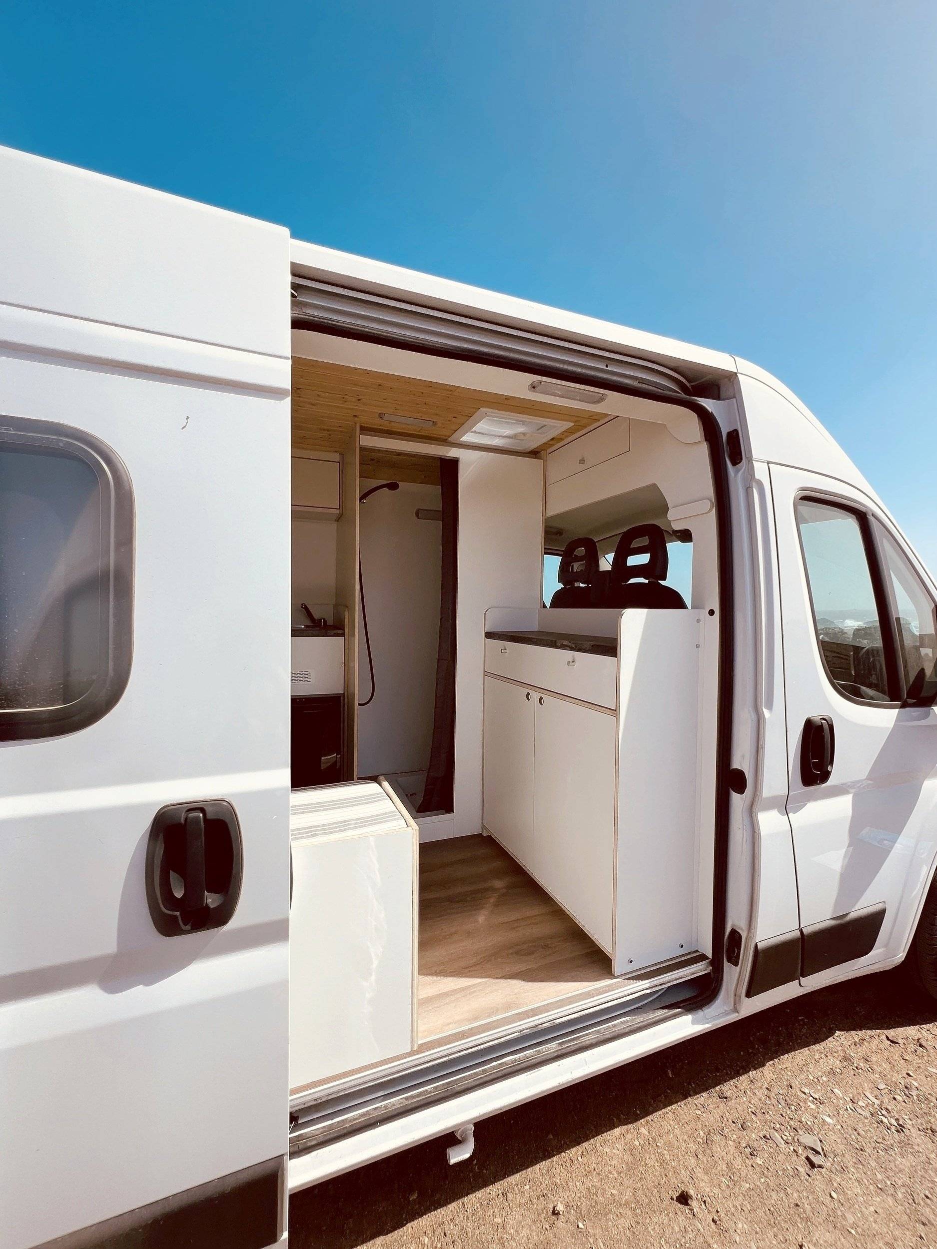 llits Peugeot BOXER L3H2 - Yescapa