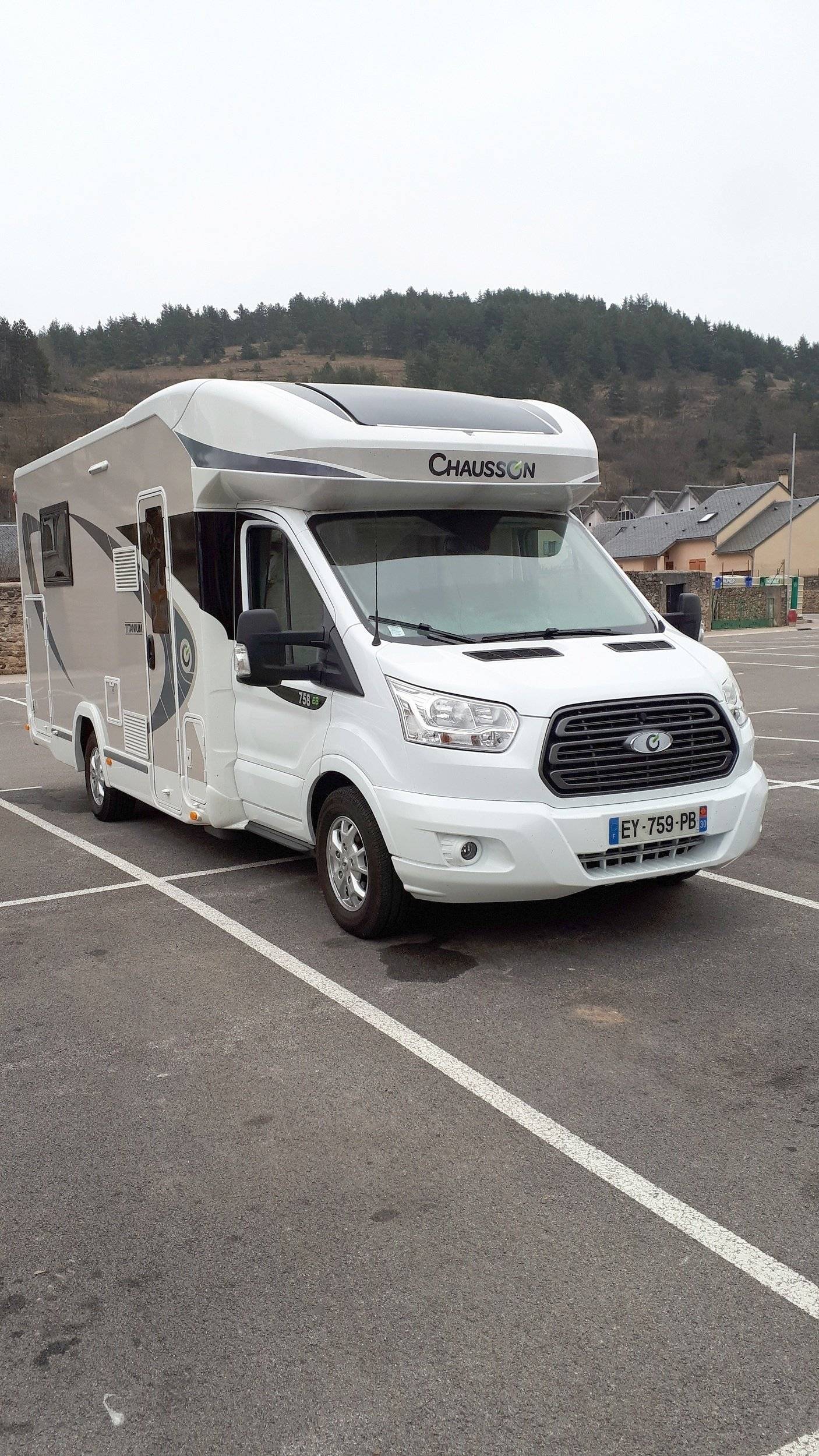 Chausson 758 EB Titanium