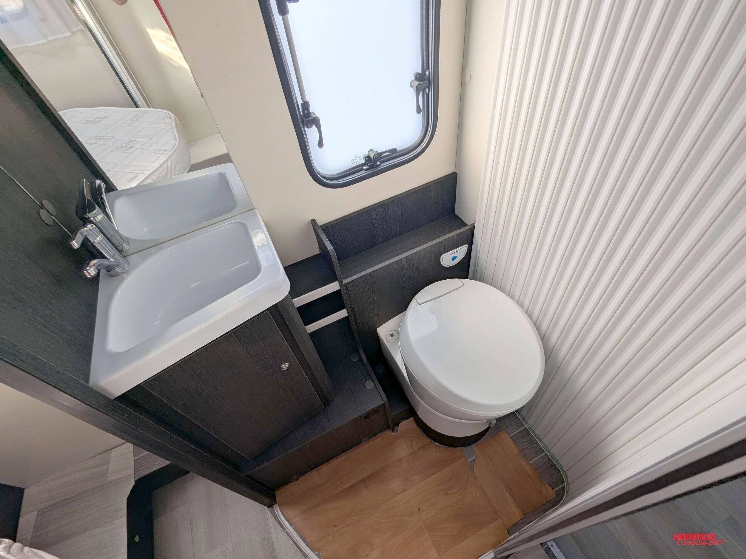 Ford Transit 2,0 l 170 ch