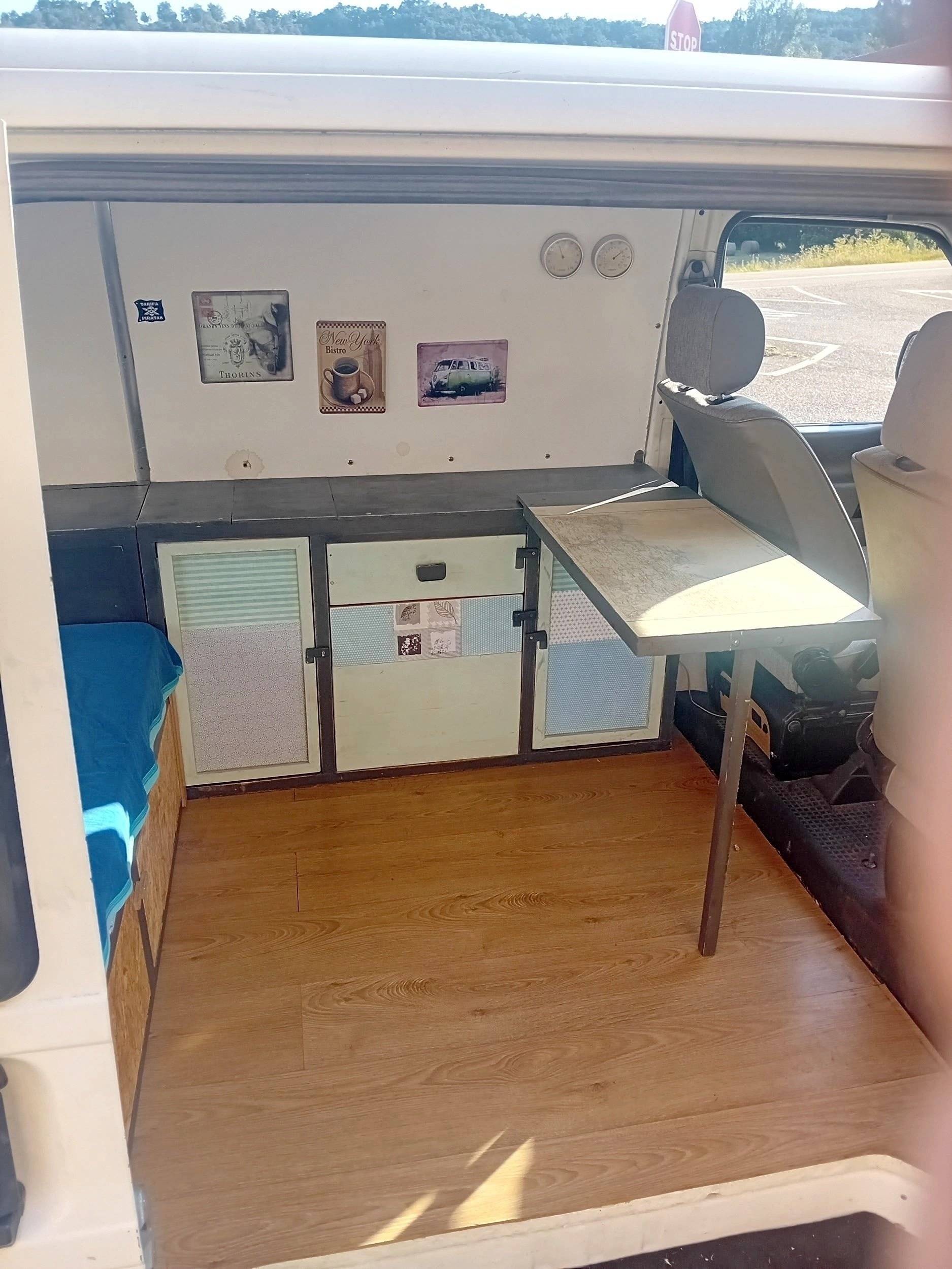 Cocina Volkswagen Transporter - Yescapa