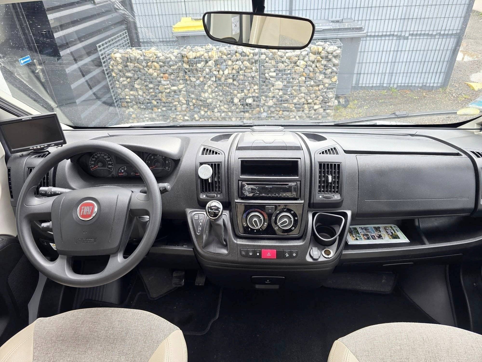 Font Vendôme Duo Van