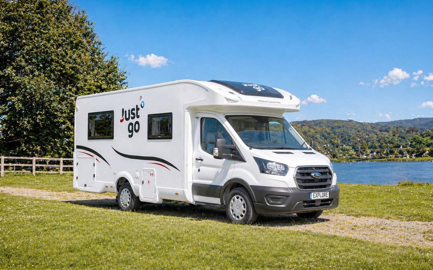 Outro JG Voyager Standard 4 Auto Base JG Voyager Standard 4 Auto Base - Yescapa