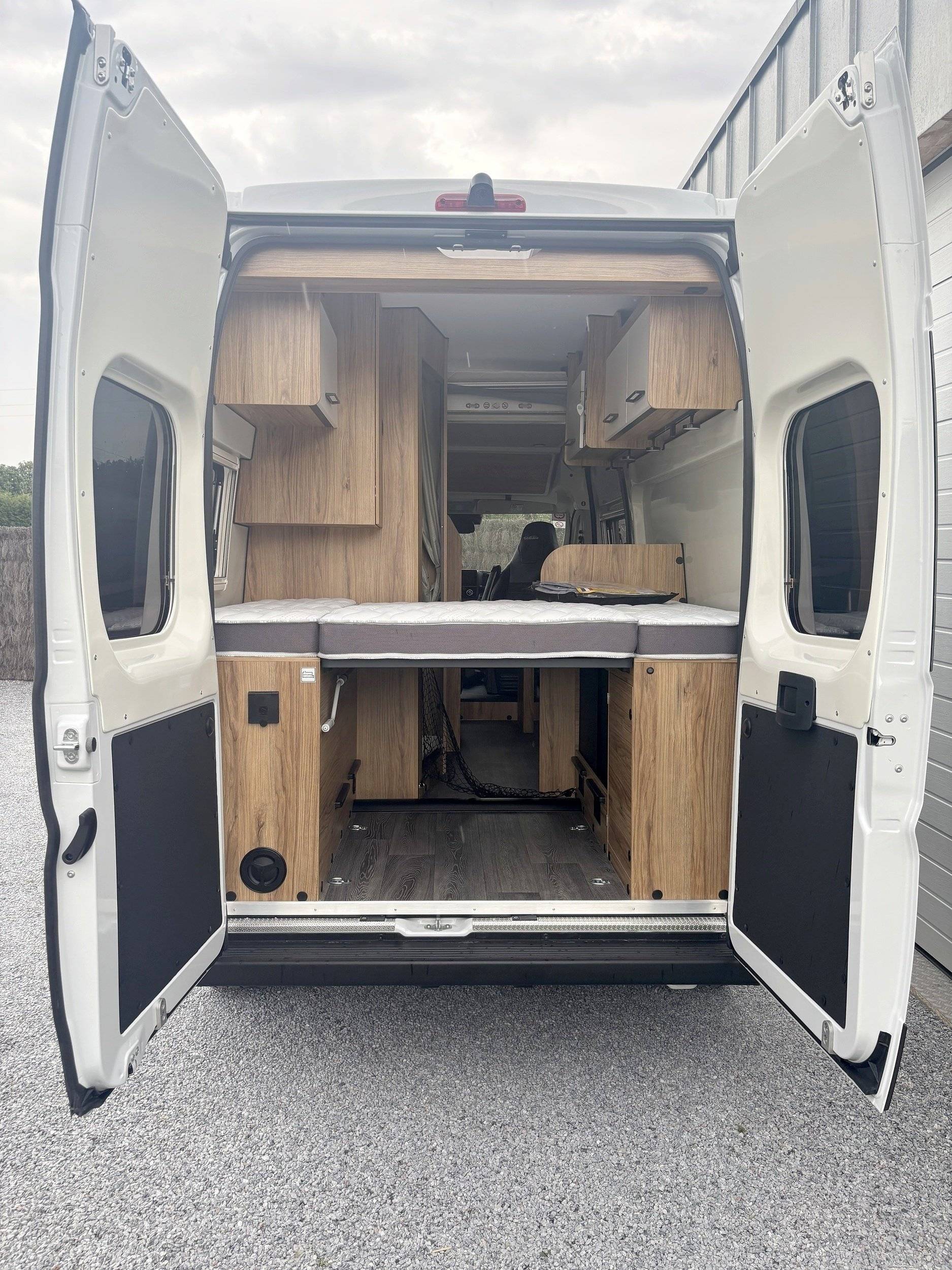 Berth Fiat FIAT DUCATO - Yescapa