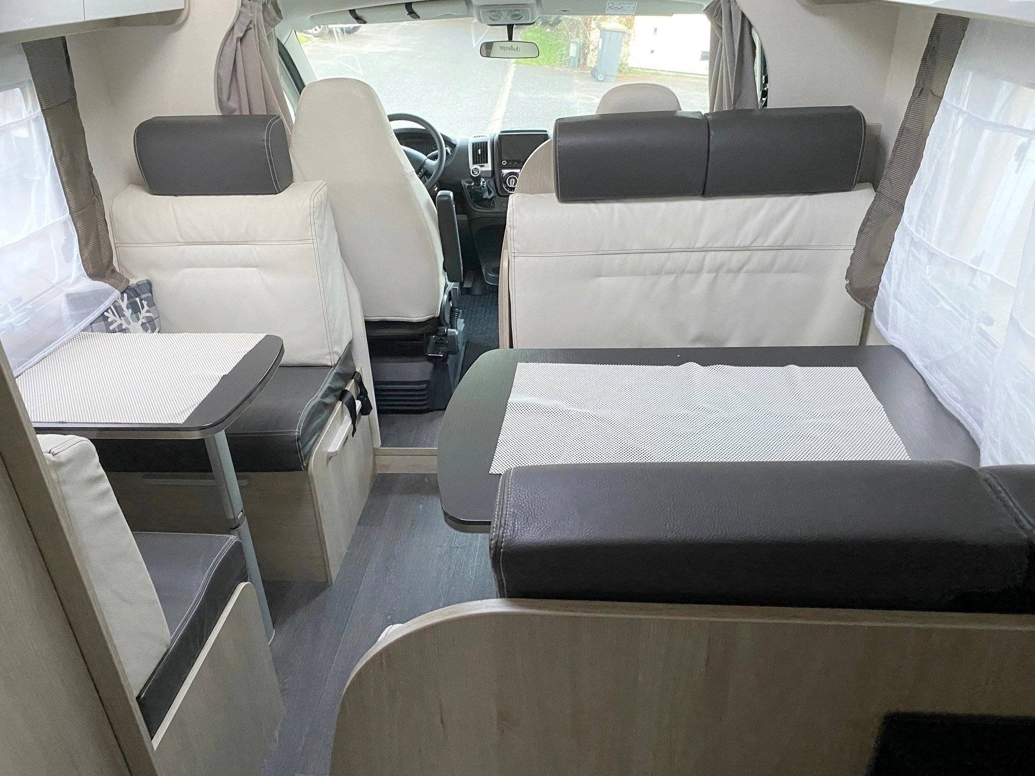 Dinette Fiat Fiat Multijet 2   2,3 L   150 CV - Yescapa