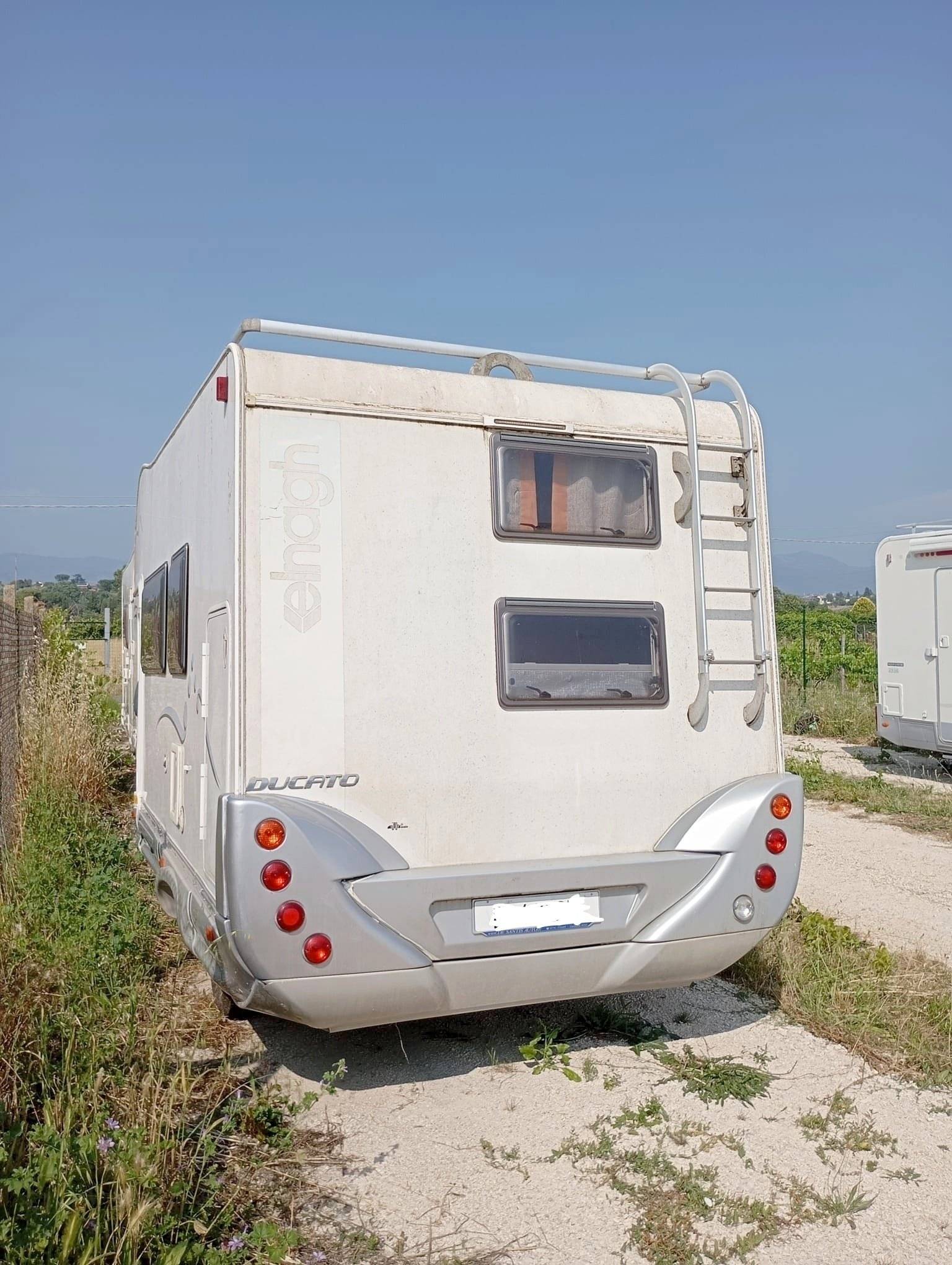 Camper Mansardato
