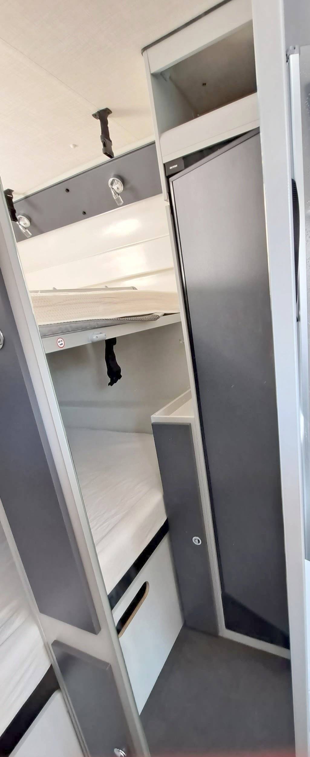 Font Vendôme Leadervan Duo