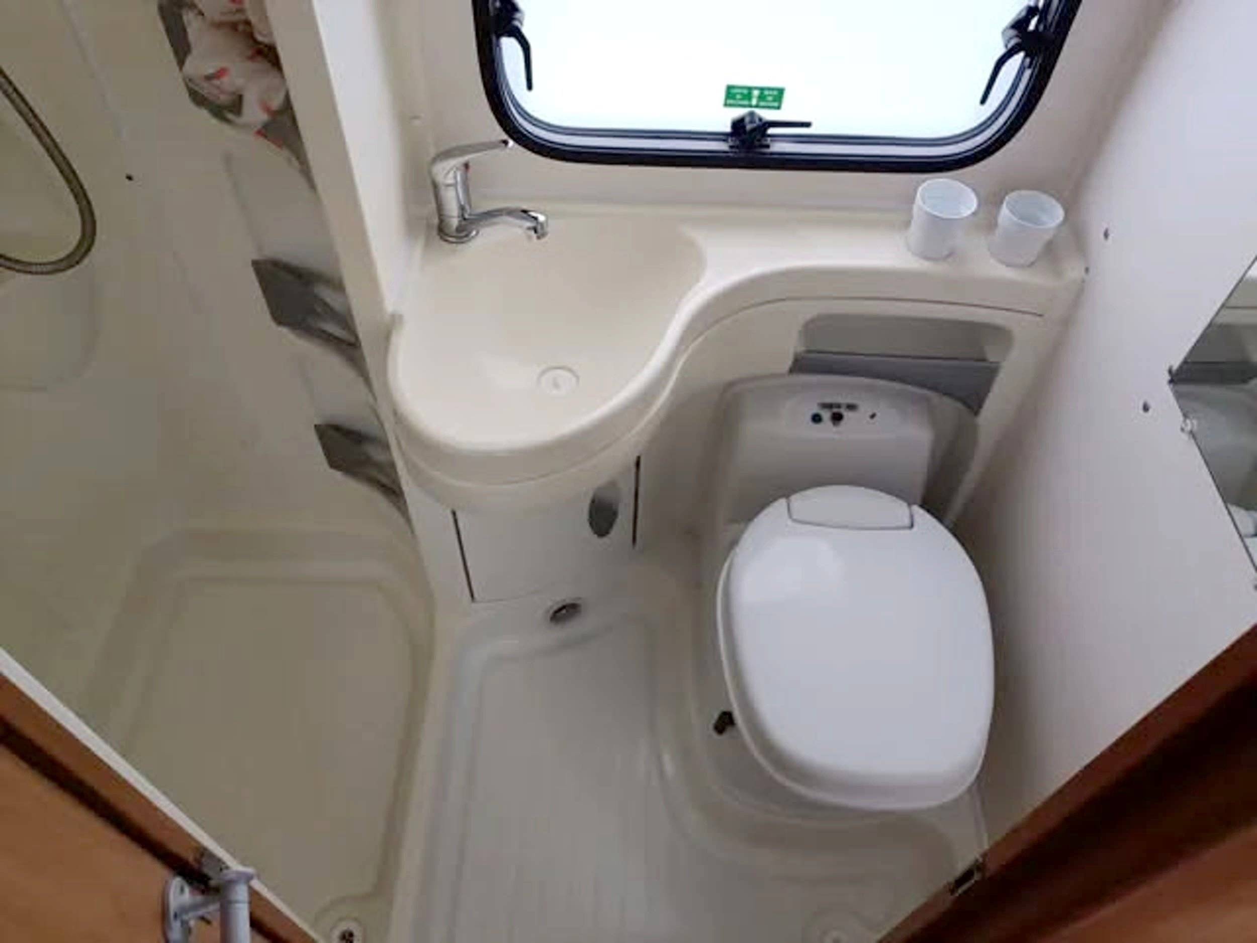 Elios Ducato 2,3 l 115 ch