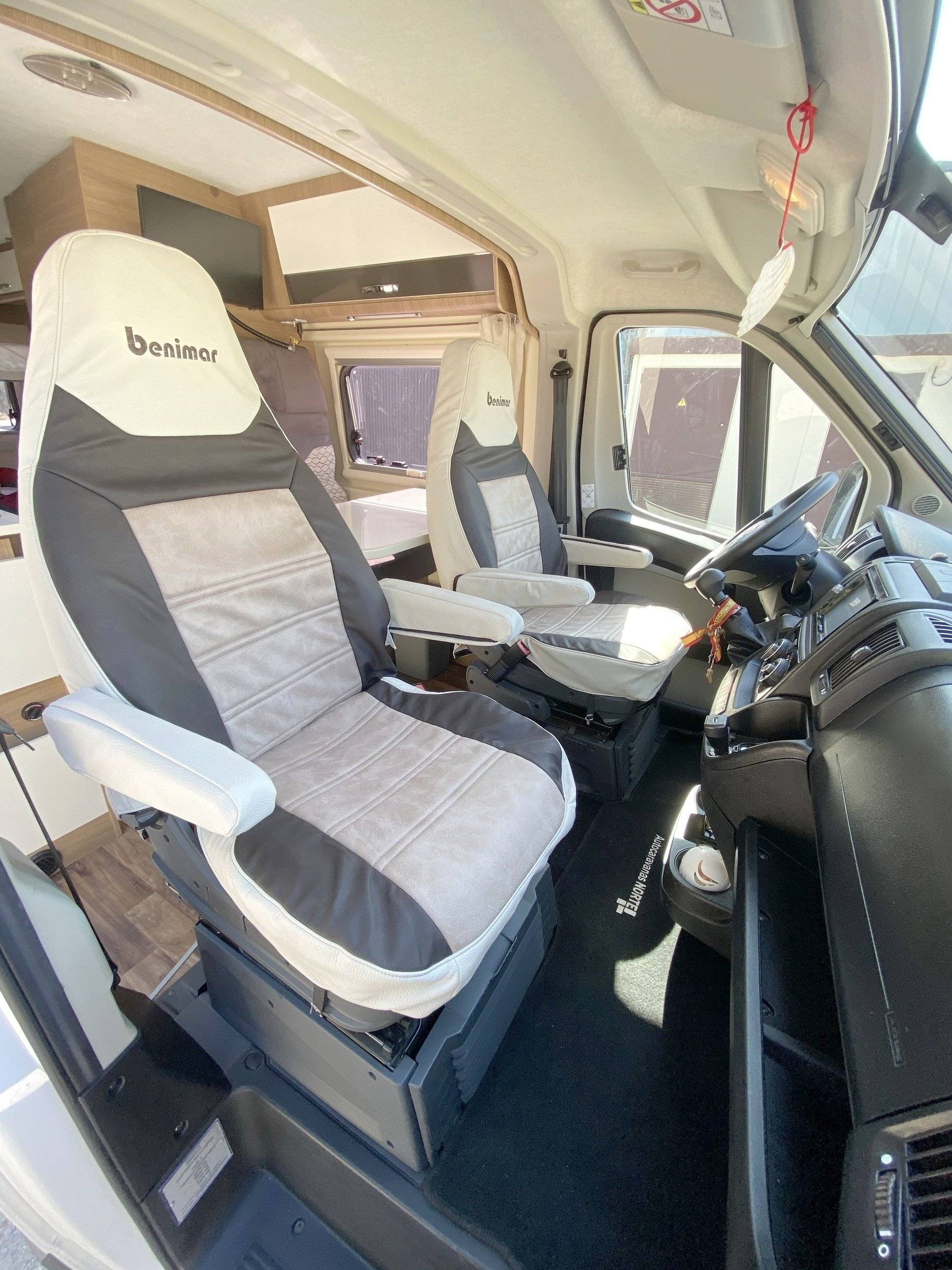 Mclouis Menfys Van 3 Maxi S line