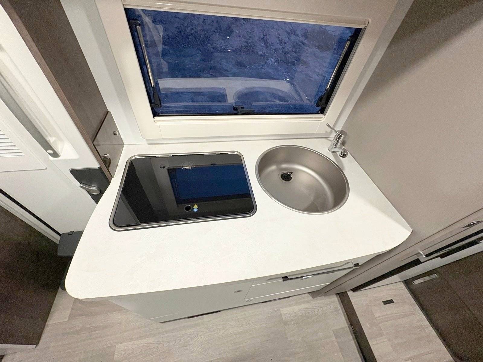 Benimar Transit 2,0 l 130 ch