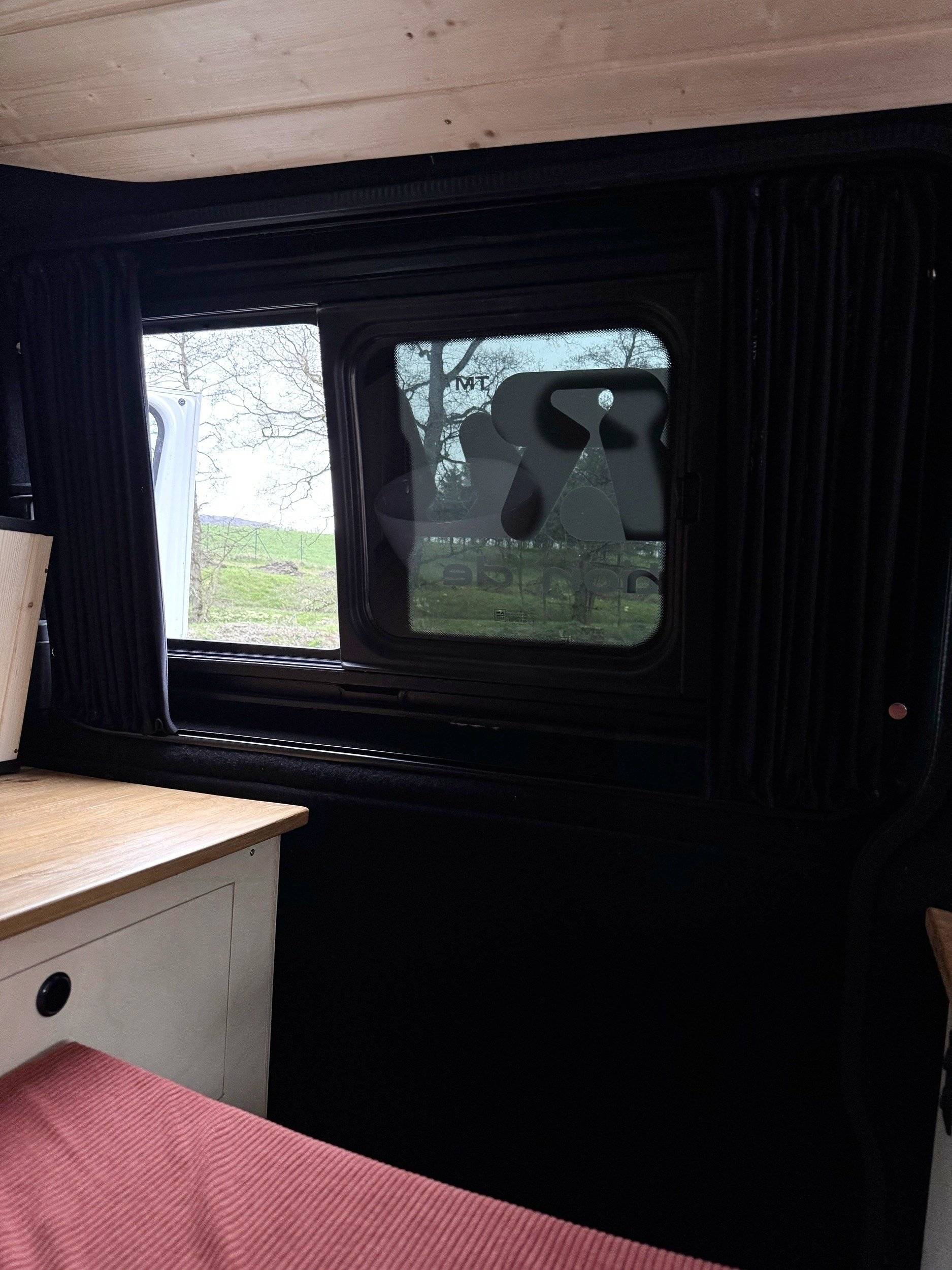 Volkswagen T6 Court 2,0 l 150 ch