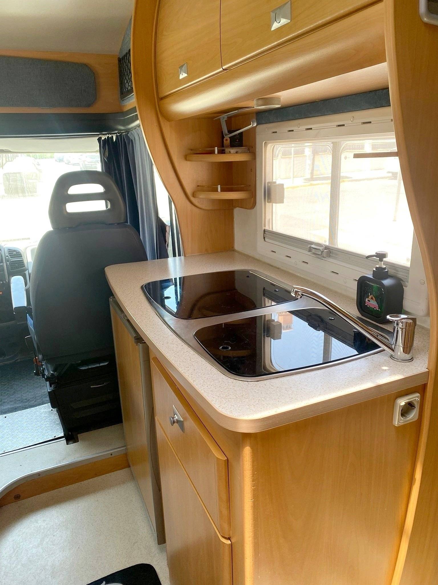 Challenger 32