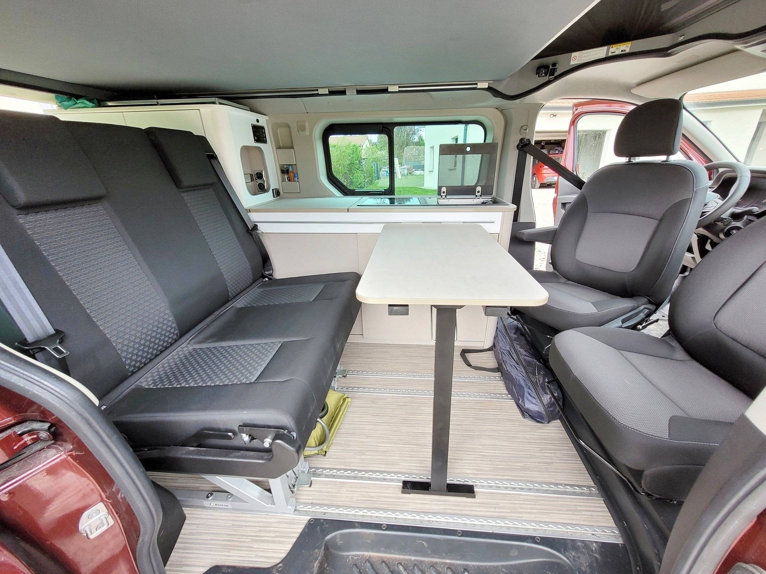 Menjador Renault Traffic 3 2L Dci 150cv - Yescapa