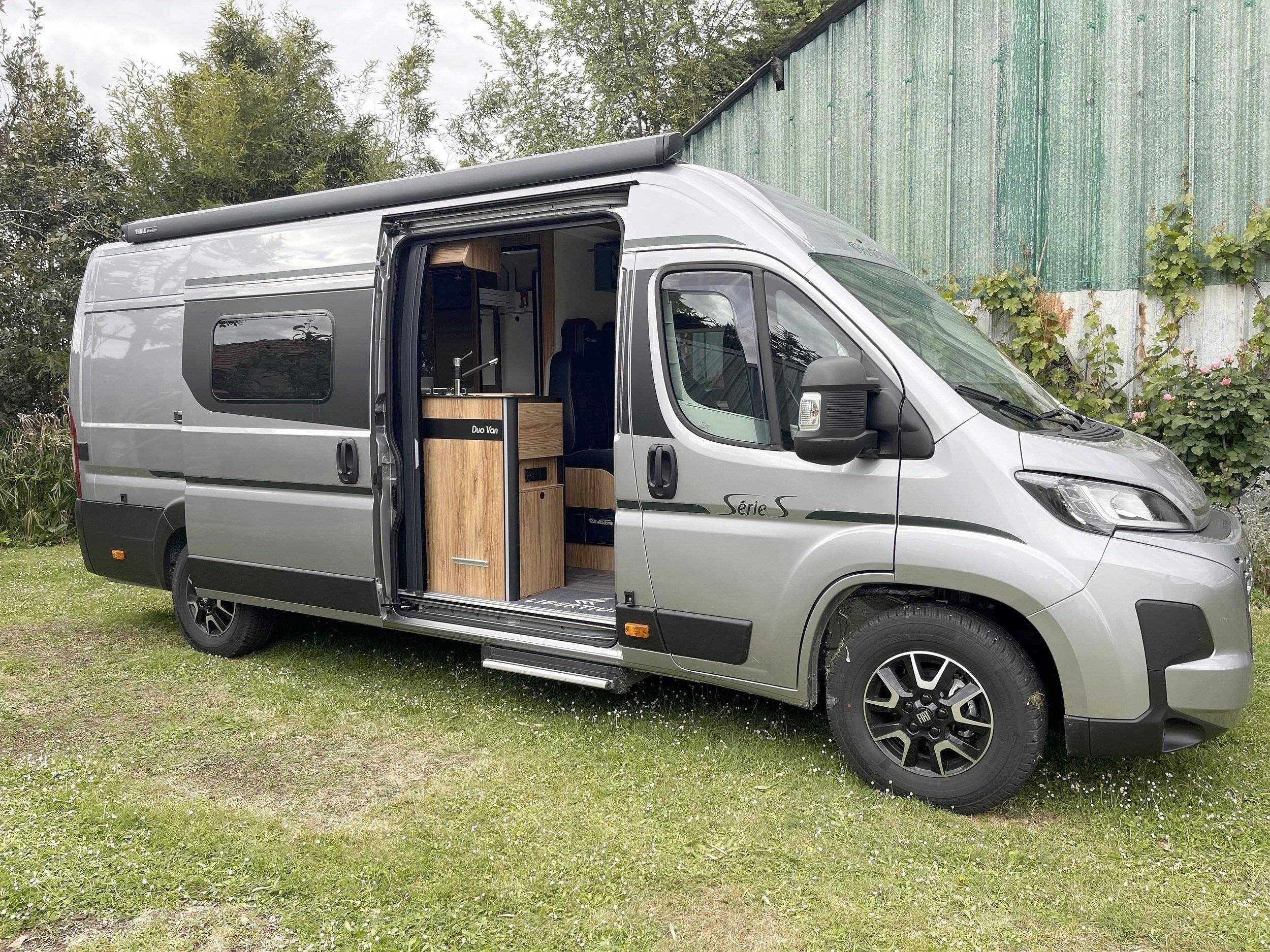 Font Vendôme font vendôme duo van