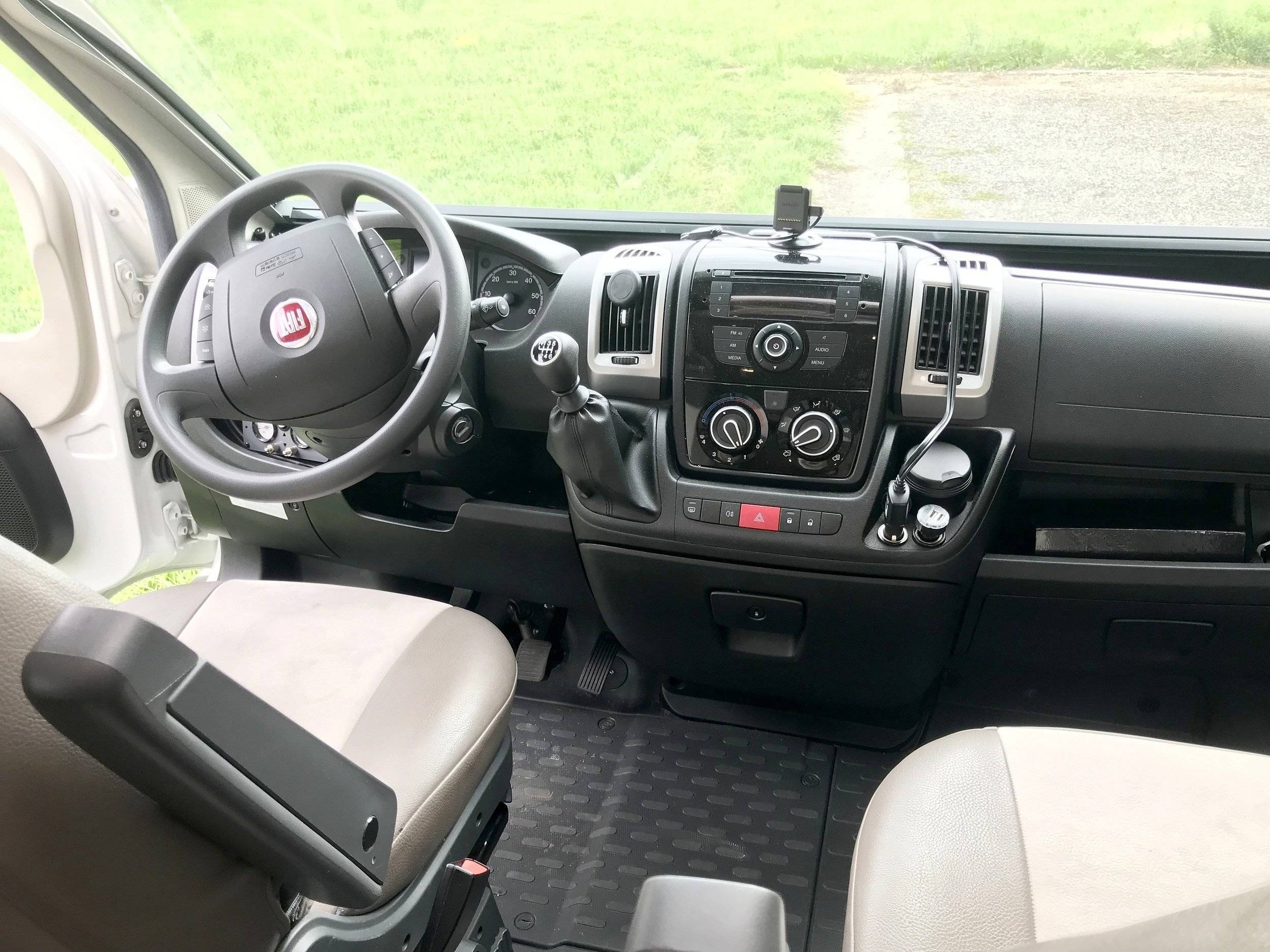 Chausson TITANIUM 79 EB