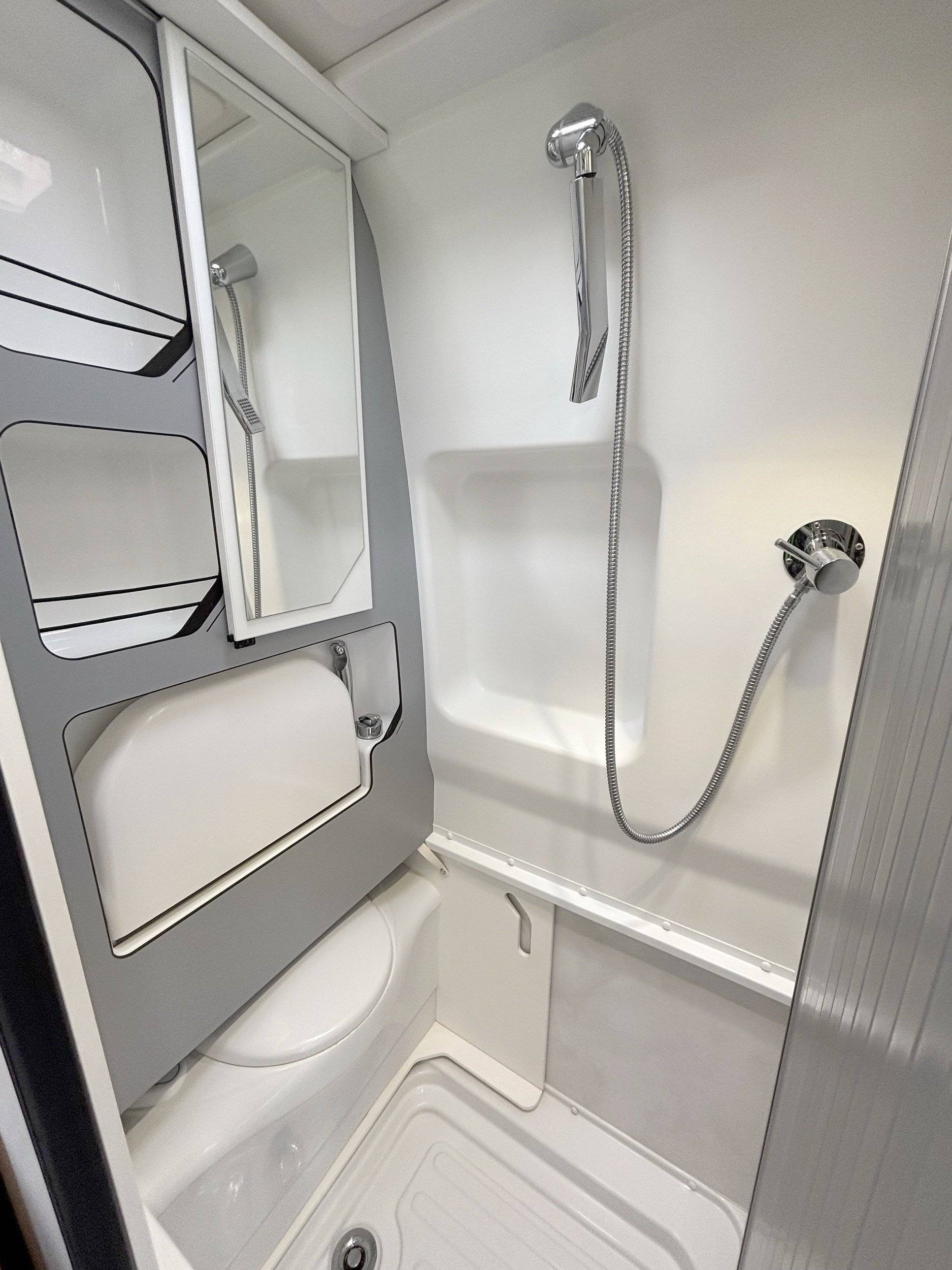 Bavaria 600F Confort