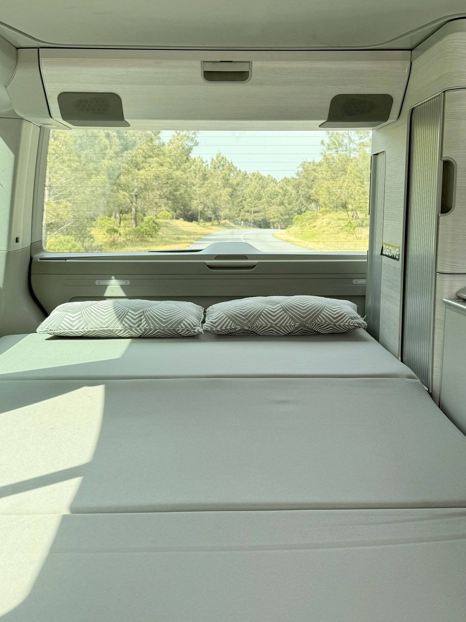 Volkswagen California Coast