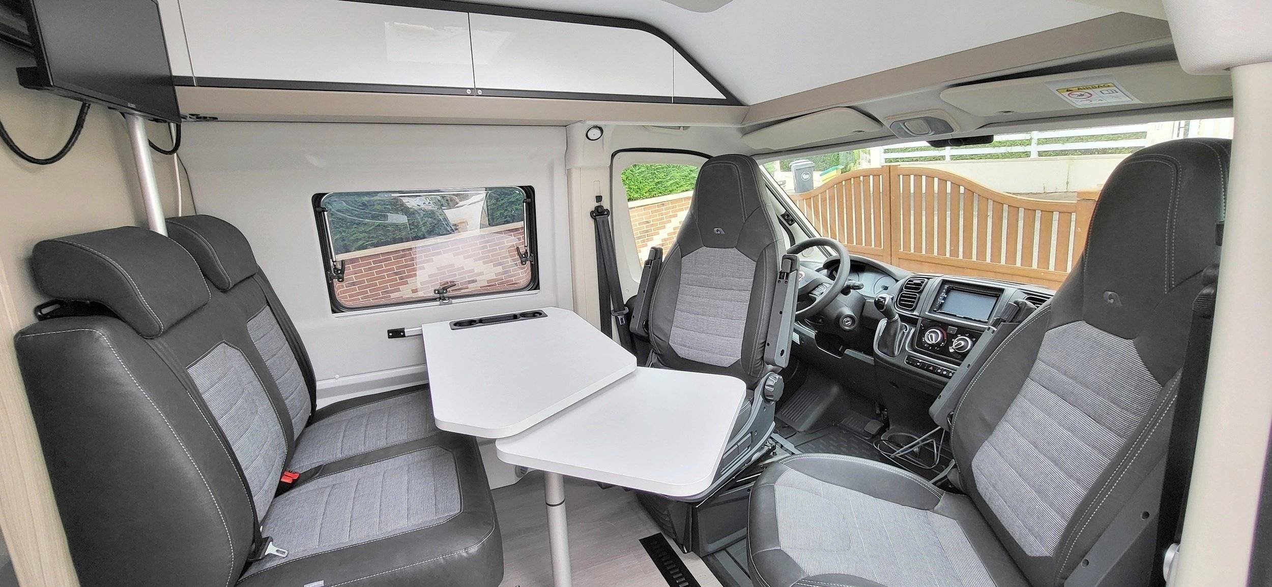 Adria Adria Twin PLUS 600 SPB Family