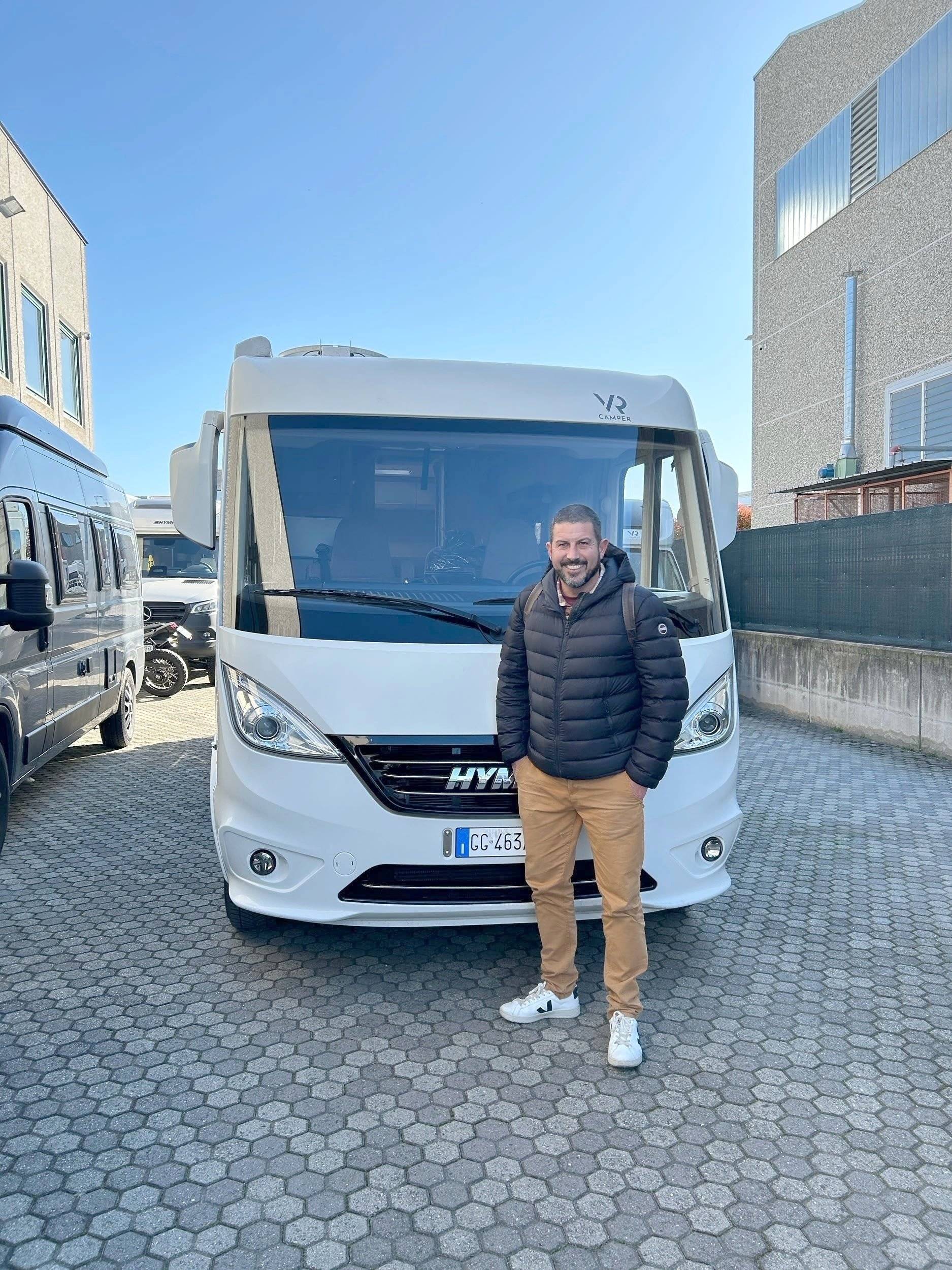 Voorkant 3/4 Fiat Al-Ko 2,3 l Multijet 150 ch. - Yescapa