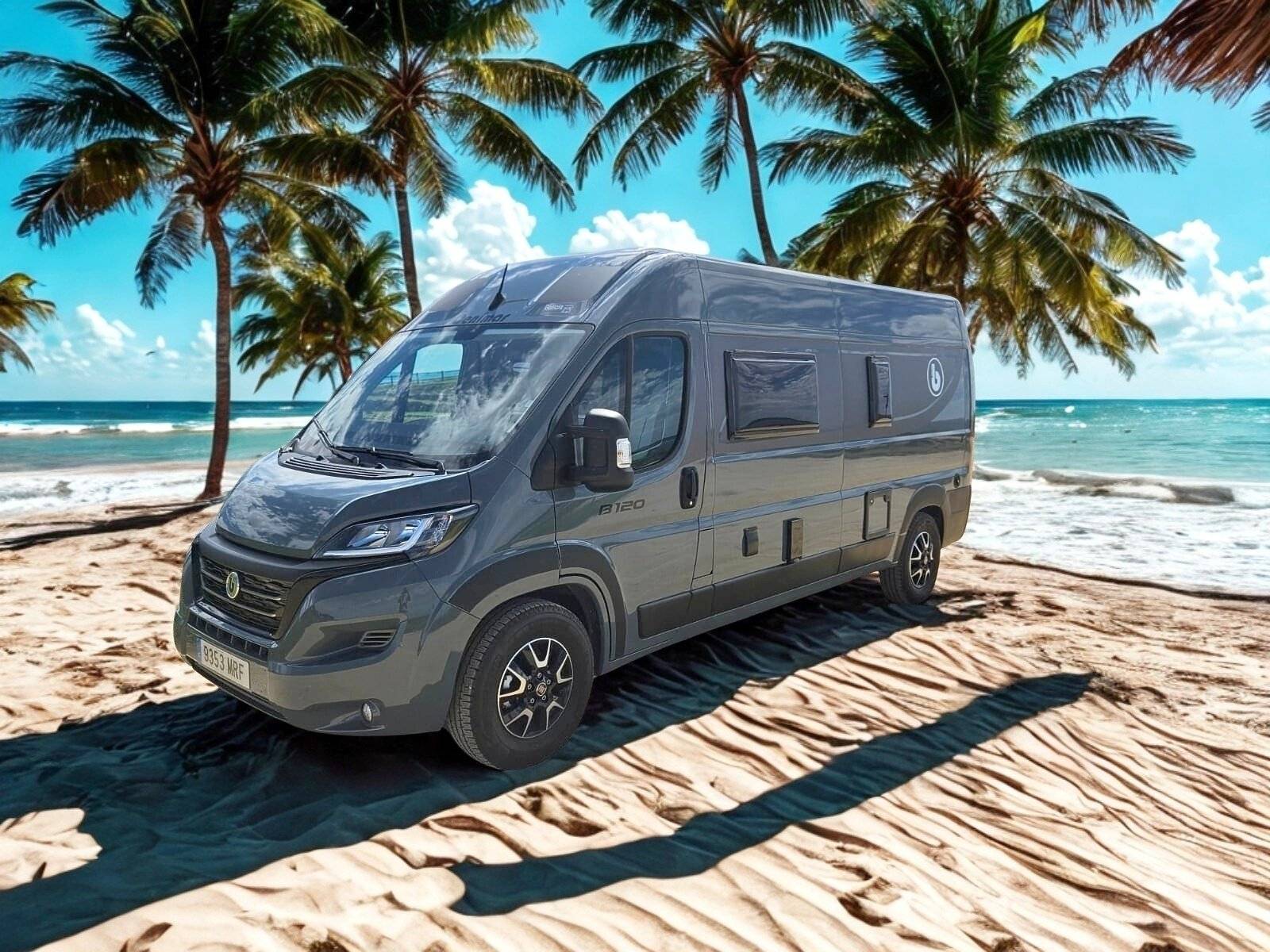 Vue avant de 3/4 Fiat Ducato 2,2 l JTD 130 ch. - Yescapa