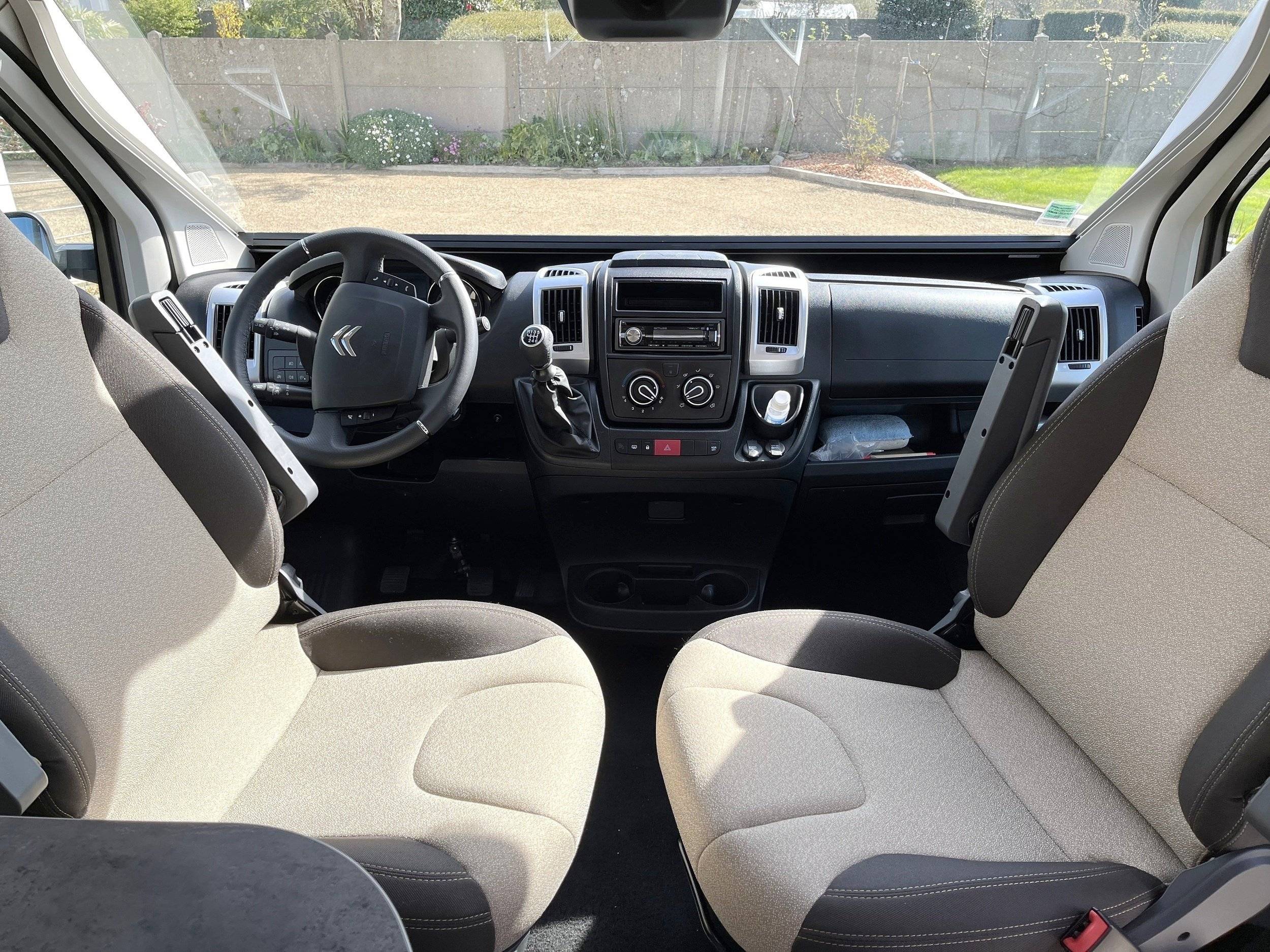 Globecar Summit 600 Plus