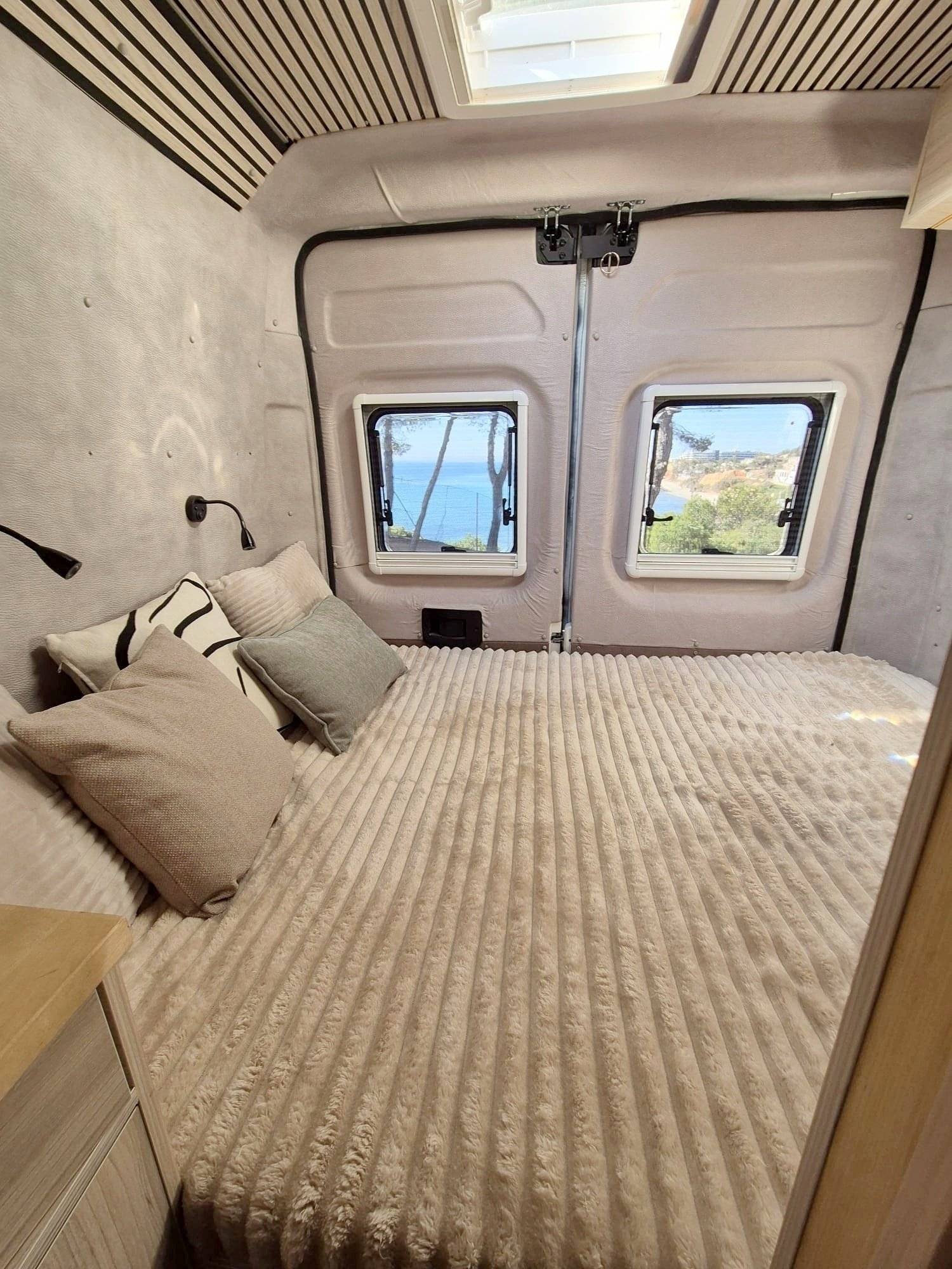 Peugeot Boxer 2,2 l 130 ch