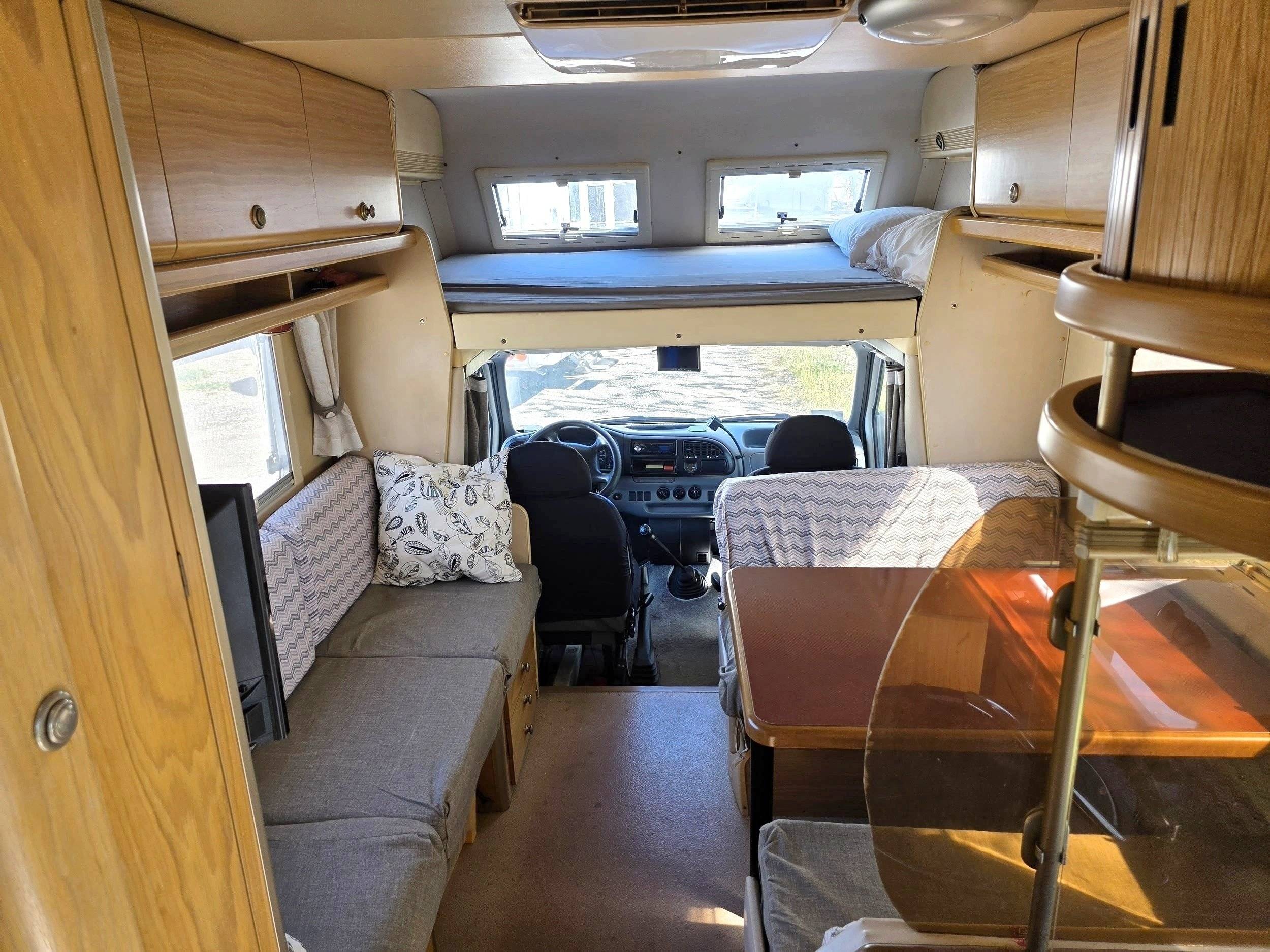 Essecke Ford transit 2.5TD - Yescapa