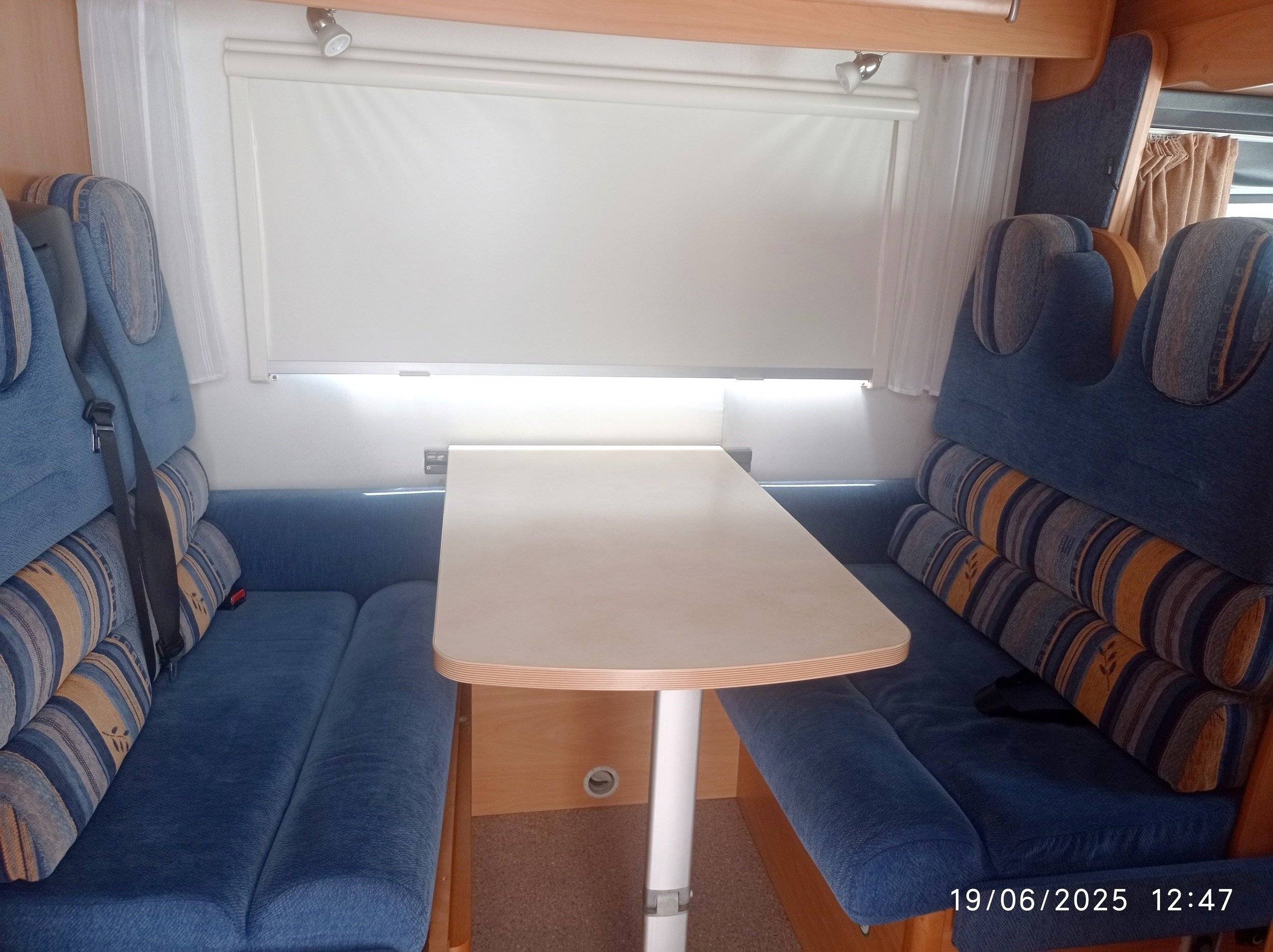 Genesis 33 FORD TRANSIT