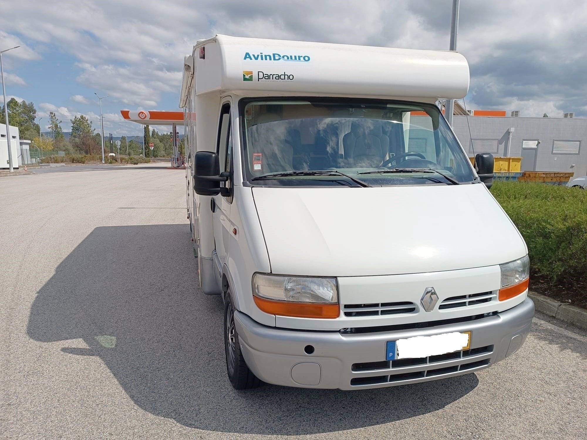 3 C Cartier/Brisebras Renault Master