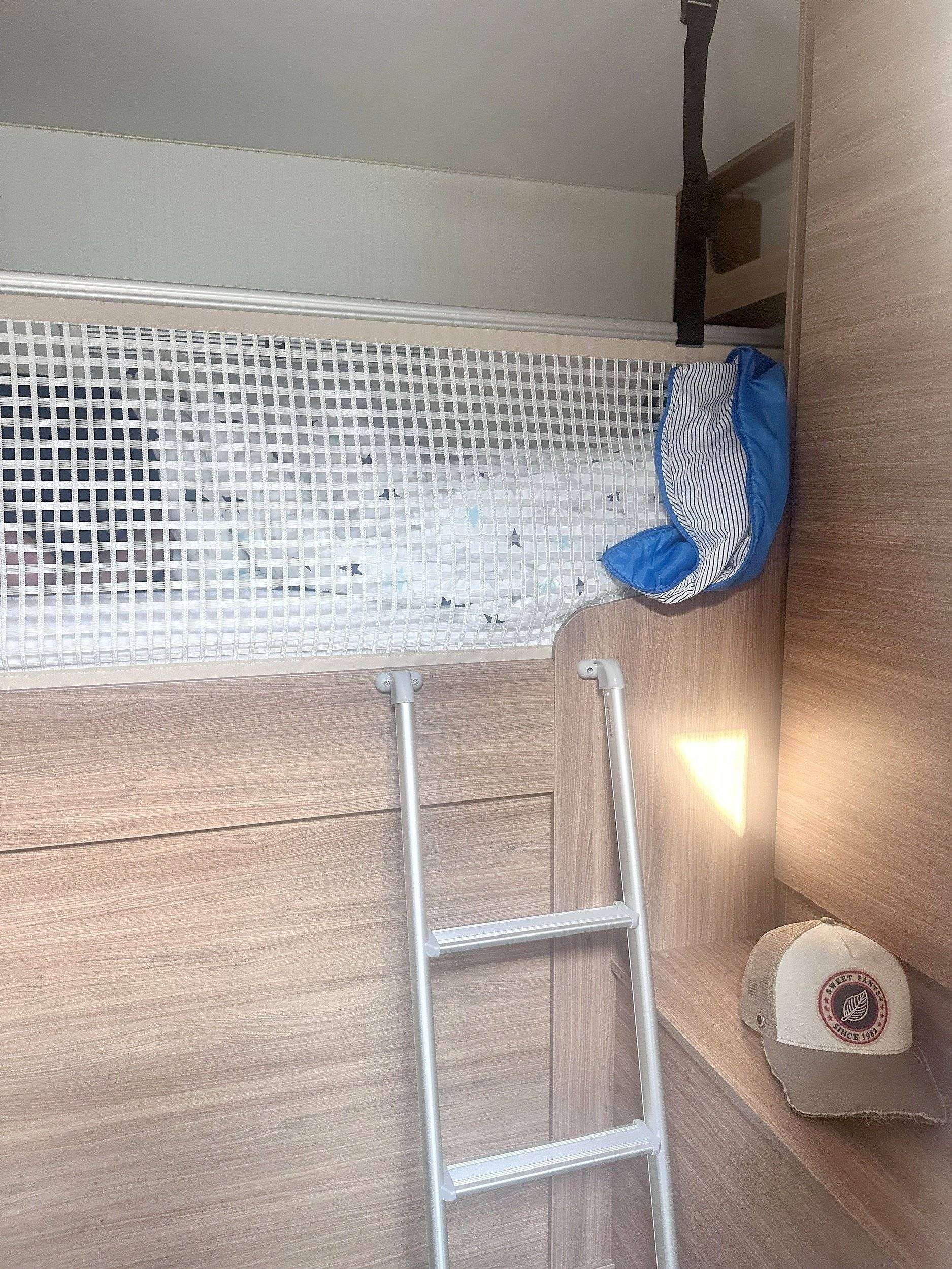 Schlafplätze Fiat Ducato 2,2 l Multijet 130 ch. - Yescapa