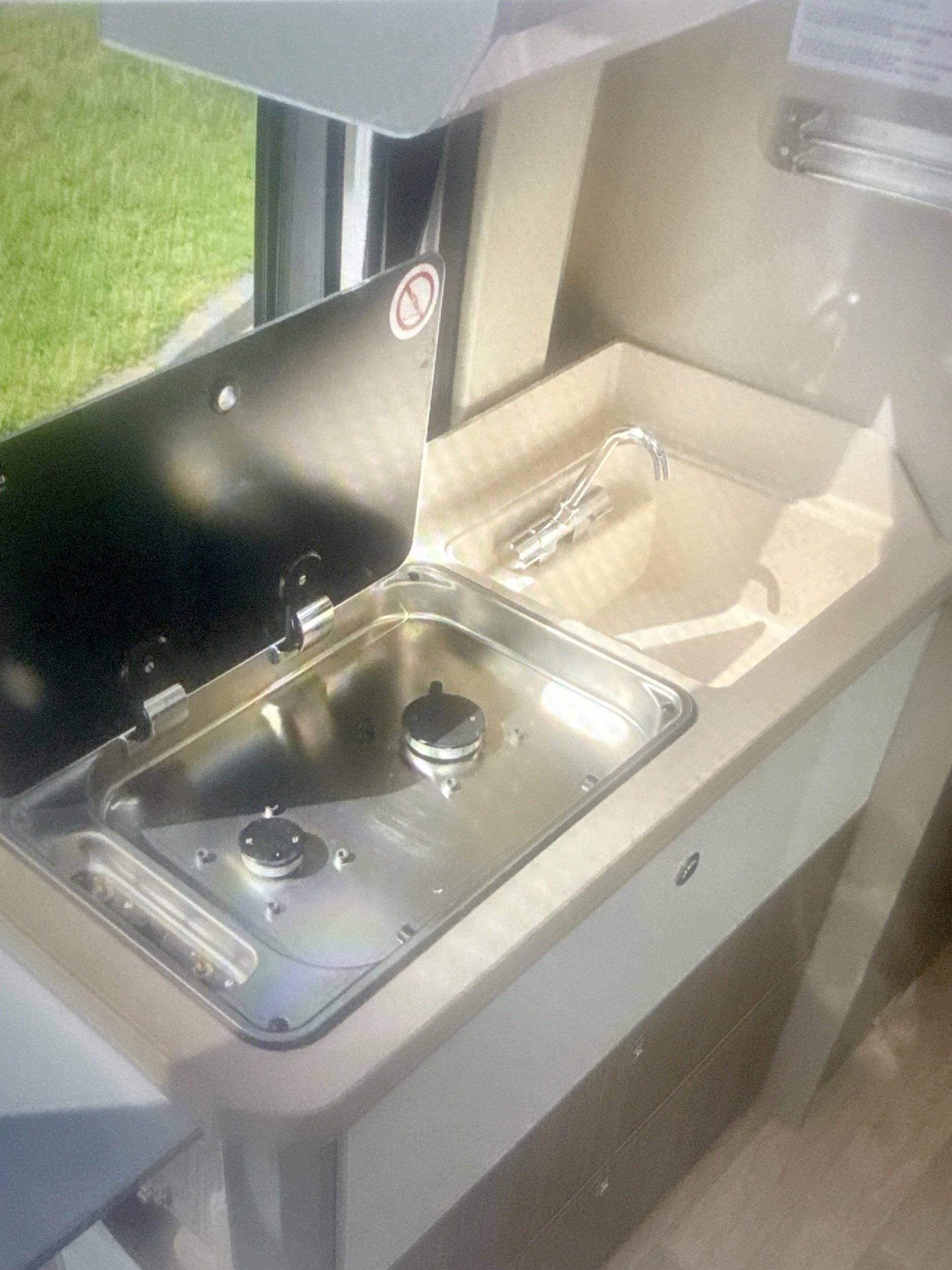 Challenger 06 Prestige