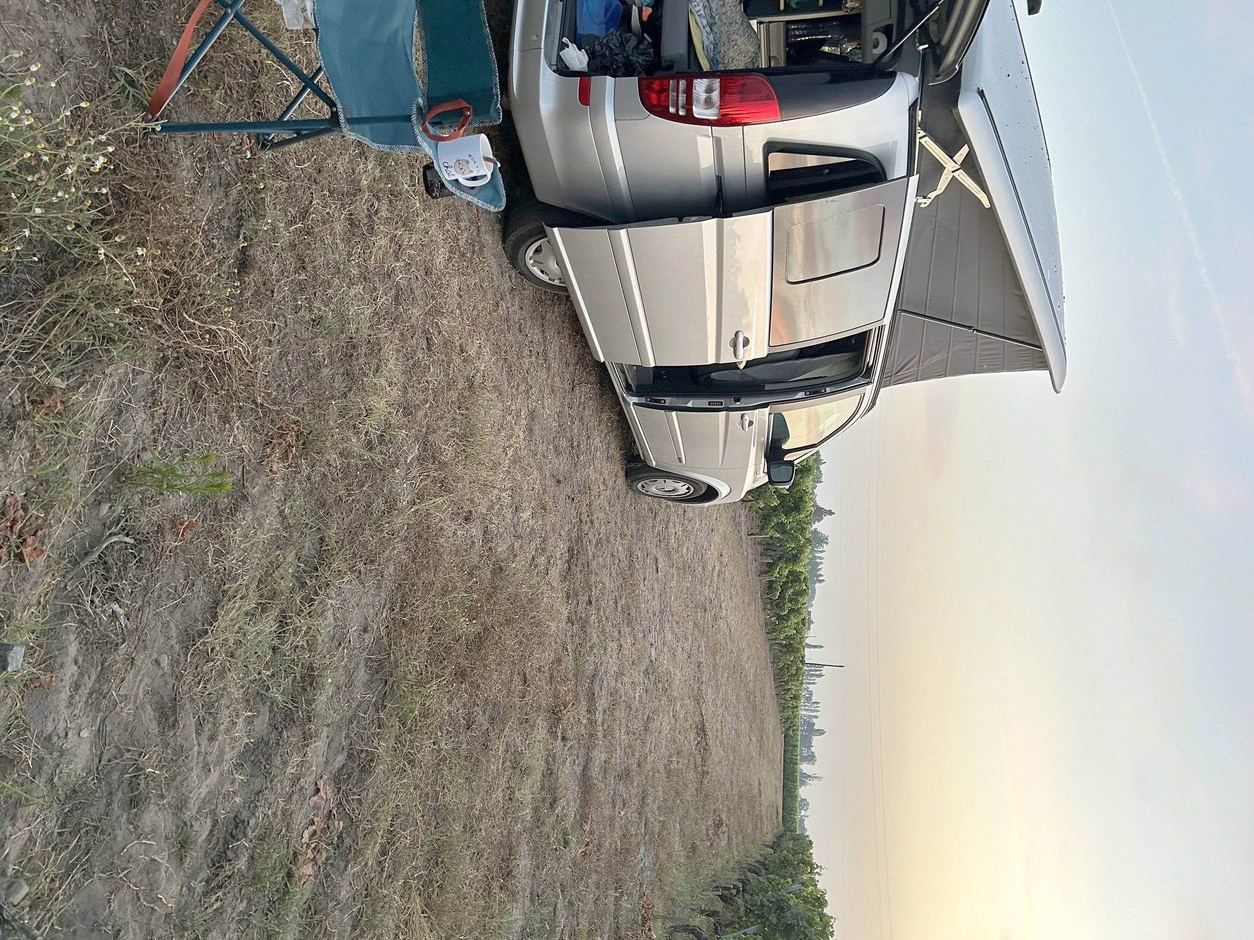 Front view from 3/4 Mercedes Mercedes Marco polo - Yescapa