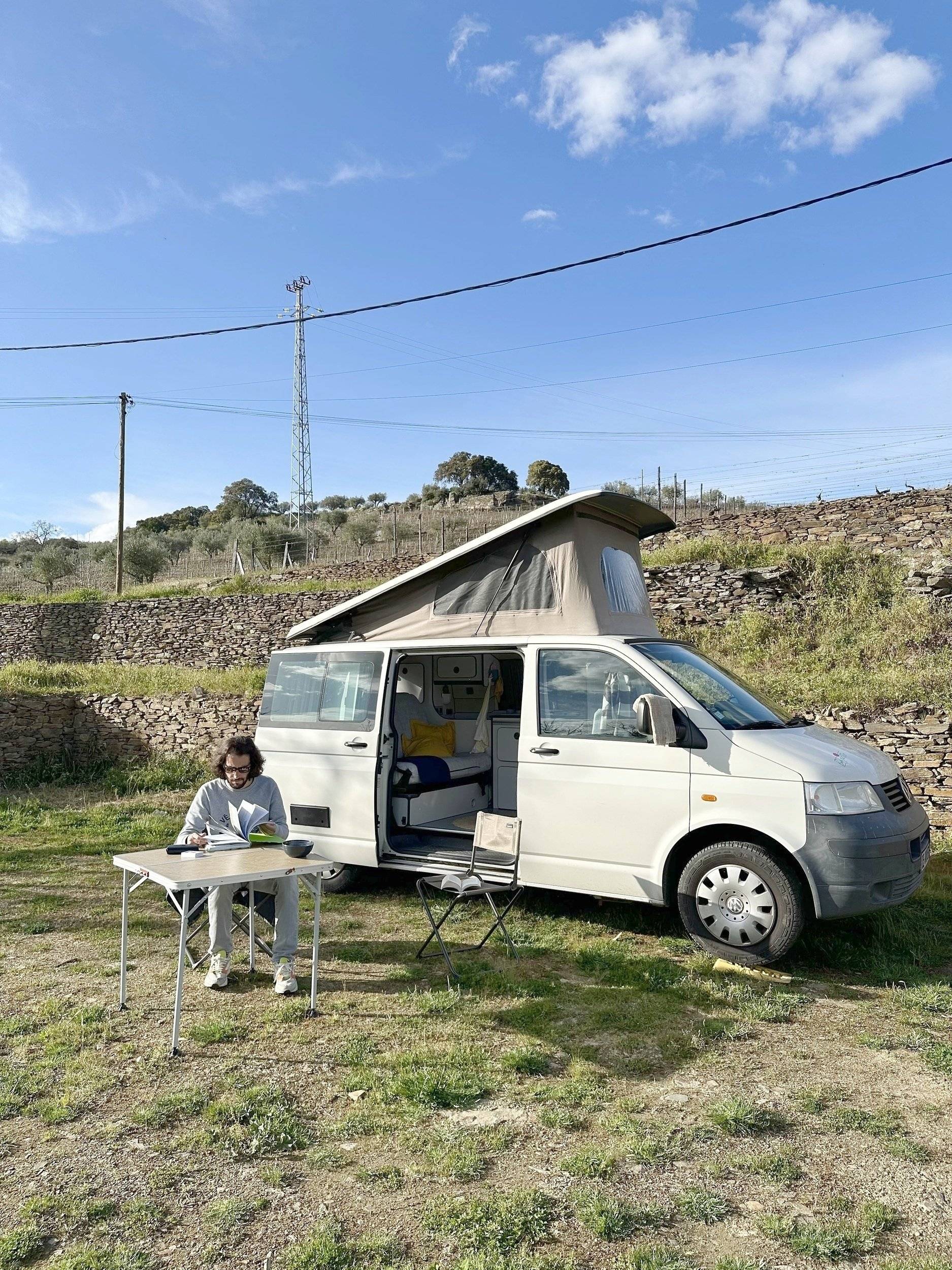 Eethoek Volkswagen Volkswagen Transporter T5 - Yescapa