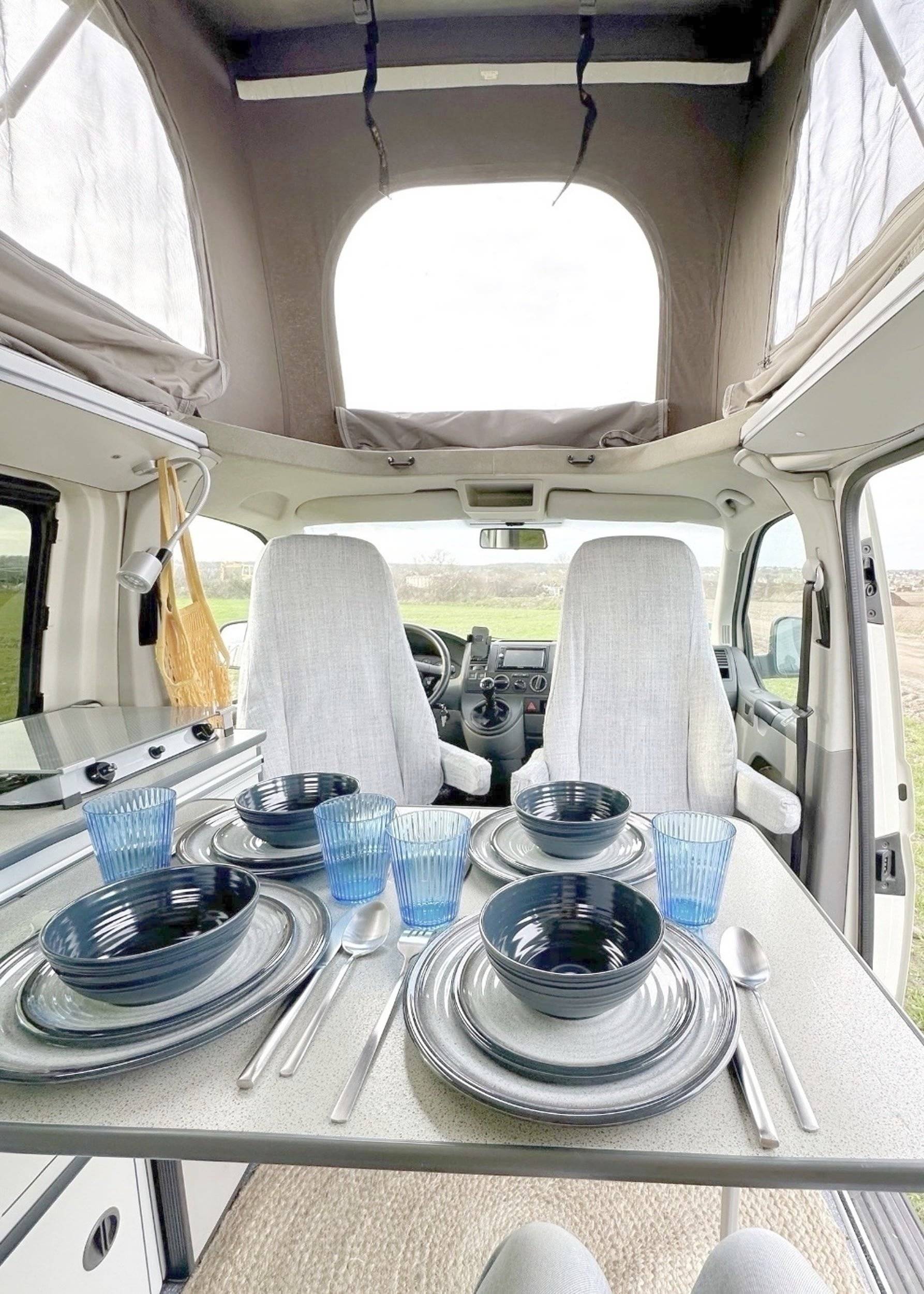 Essecke Volkswagen Volkswagen Transporter T5 - Yescapa