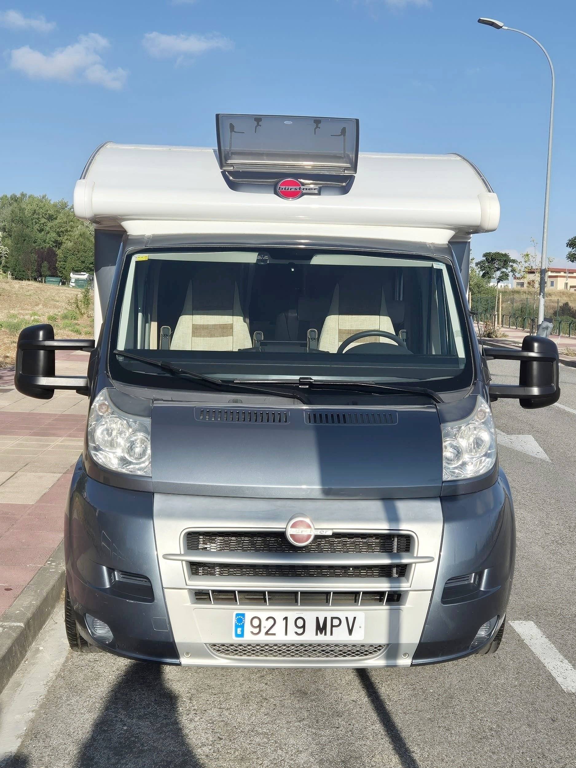 Bürstner Bürstner Ixeo Plus IT 724