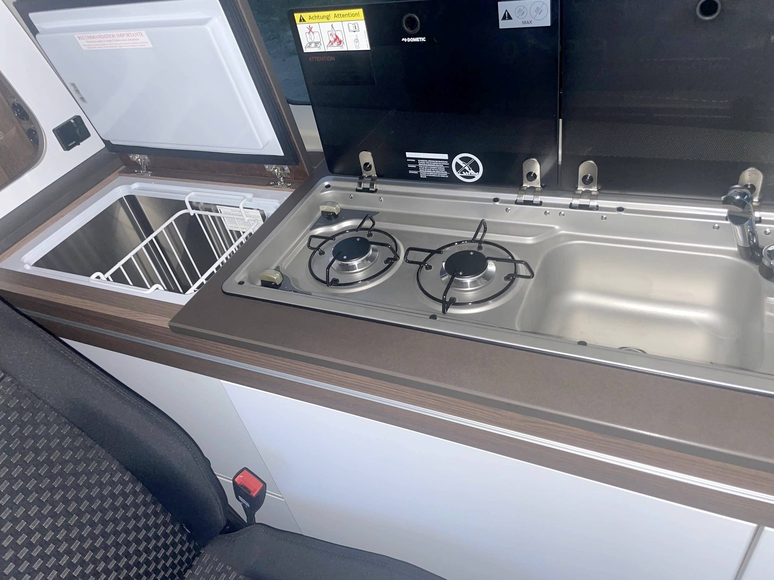 Cocina Ford LAIKA F100 - Yescapa