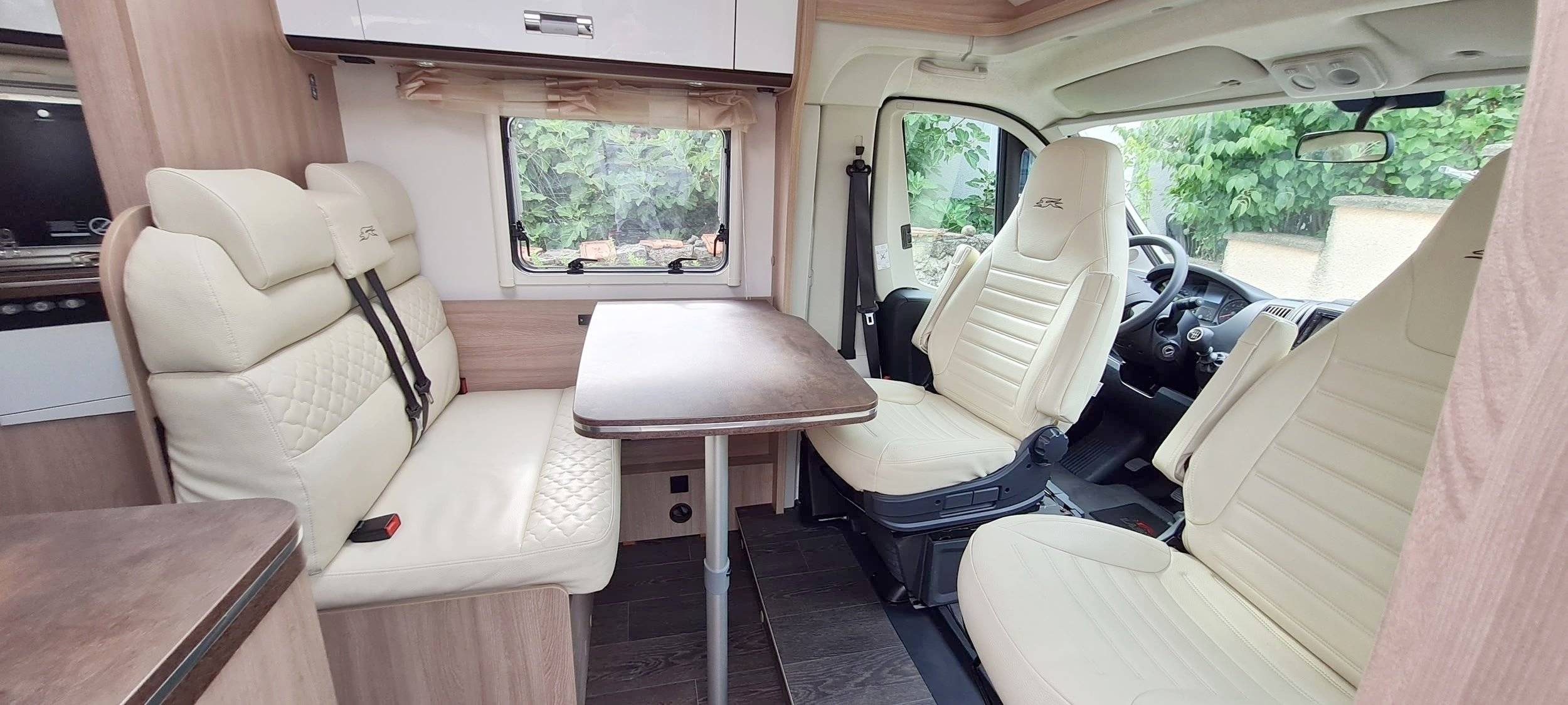 Comedor Fiat Ducato 2,3 l 148 ch - Yescapa