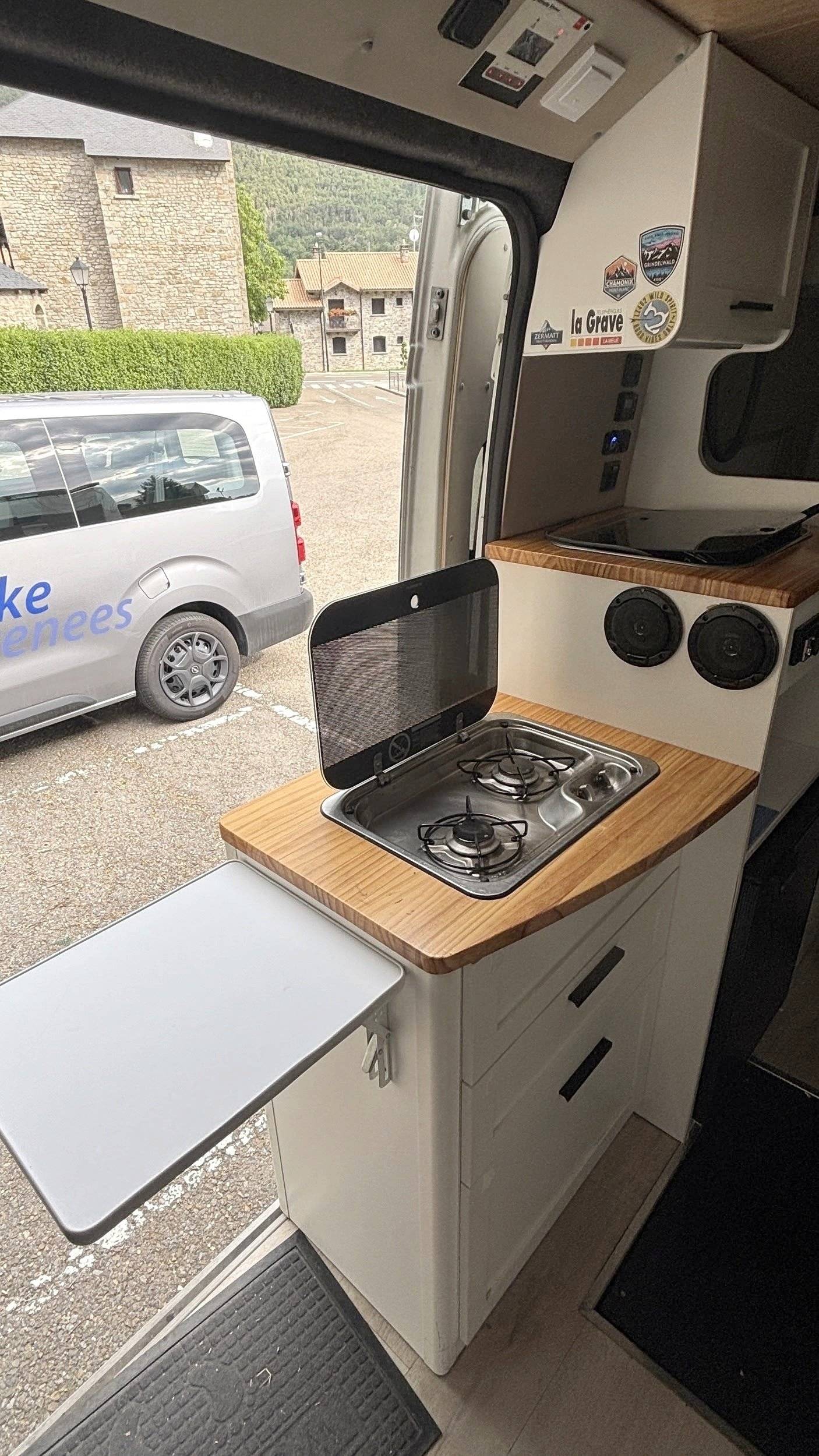 Kochnische Peugeot Boxer 2,2 l 120 ch. - Yescapa