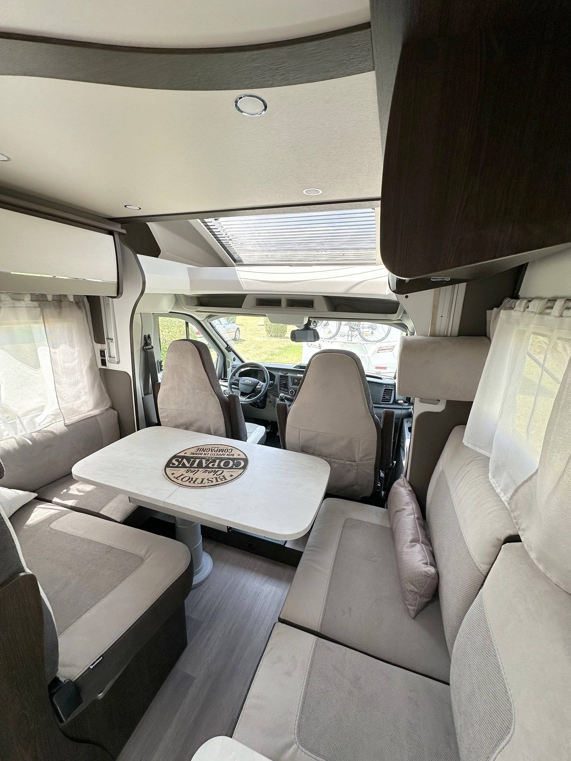 Essecke Ford Transit 2,0 l 170 ch - Yescapa