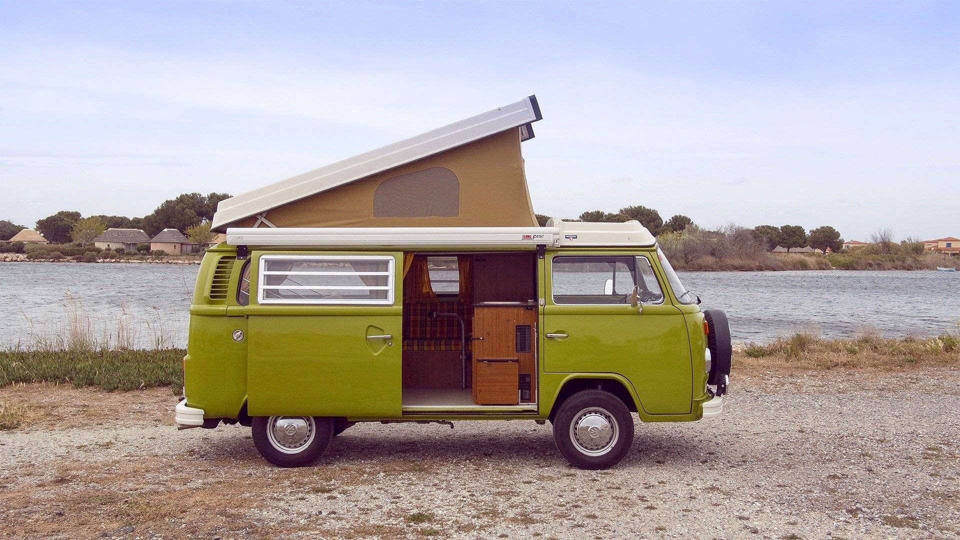 Volkswagen Kombi T2 Helsinki Westfalia Original