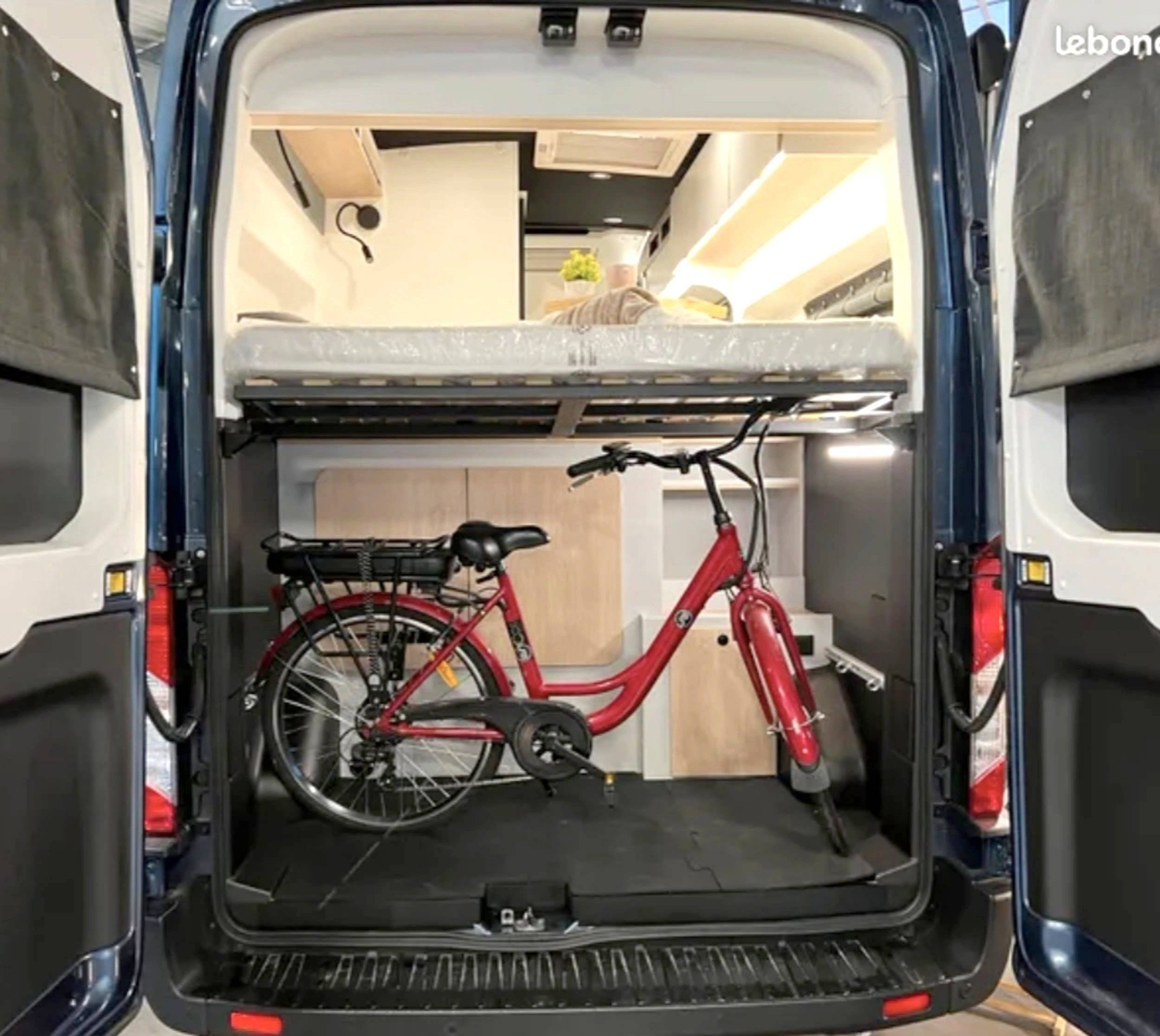 Pilote Transit 2,0 l 170 ch