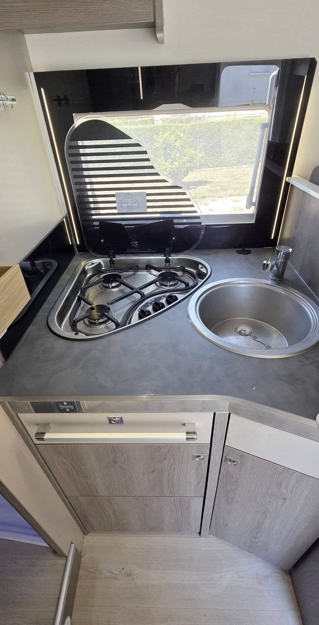 Challenger challenger Graphite 358