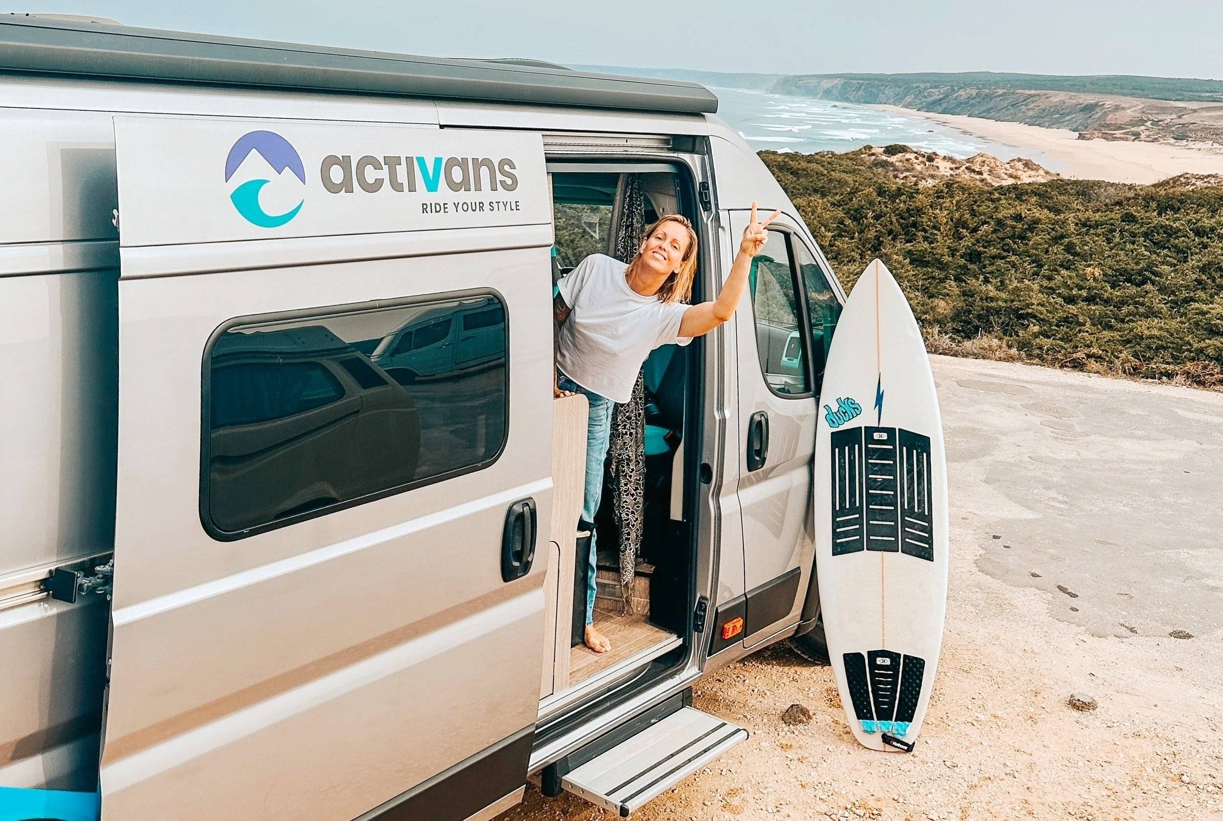 ACTIVANS SURF Family Camper 
