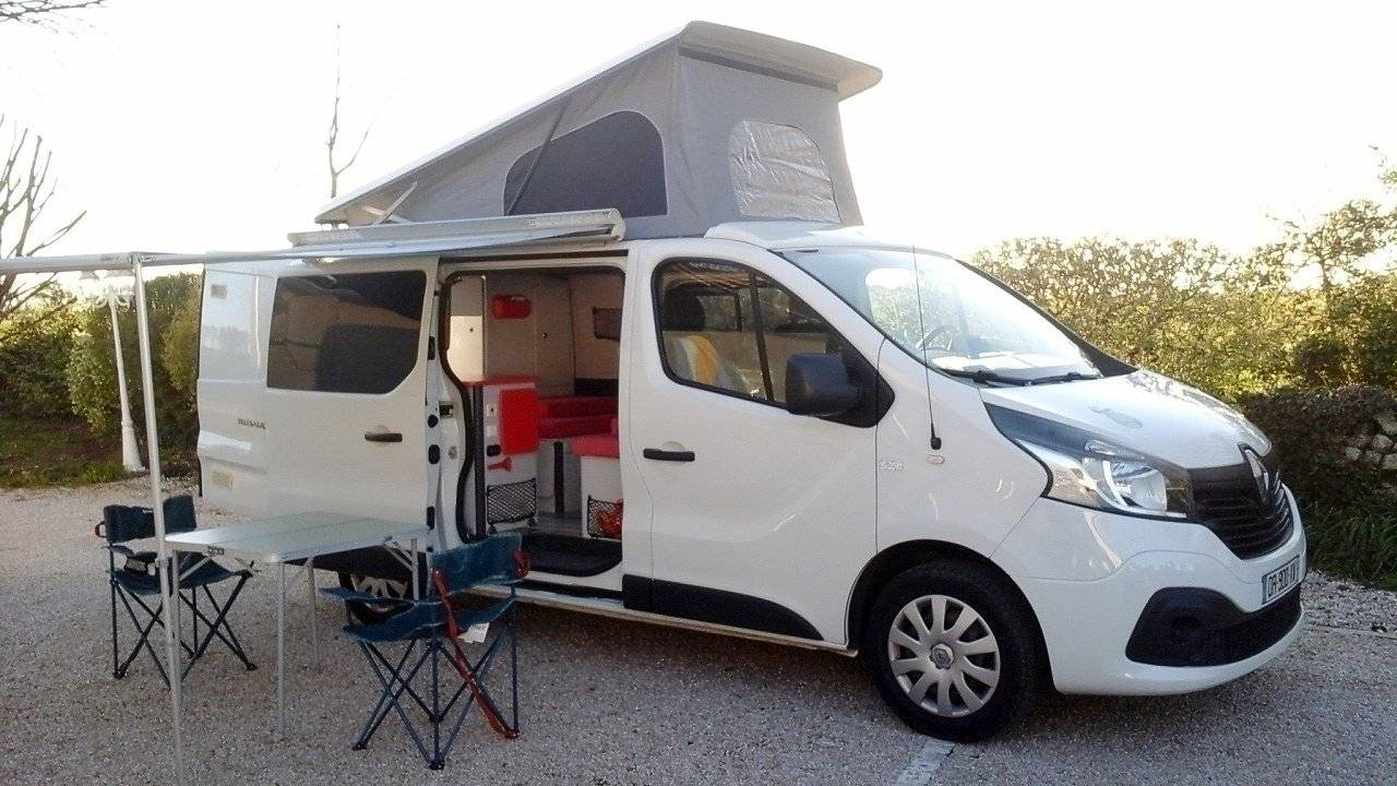 Camp in van RENAULT TRAFIC III 1.6 ENERGY DCI 145 TWIN TURBO EU6 L1H1 2.7T