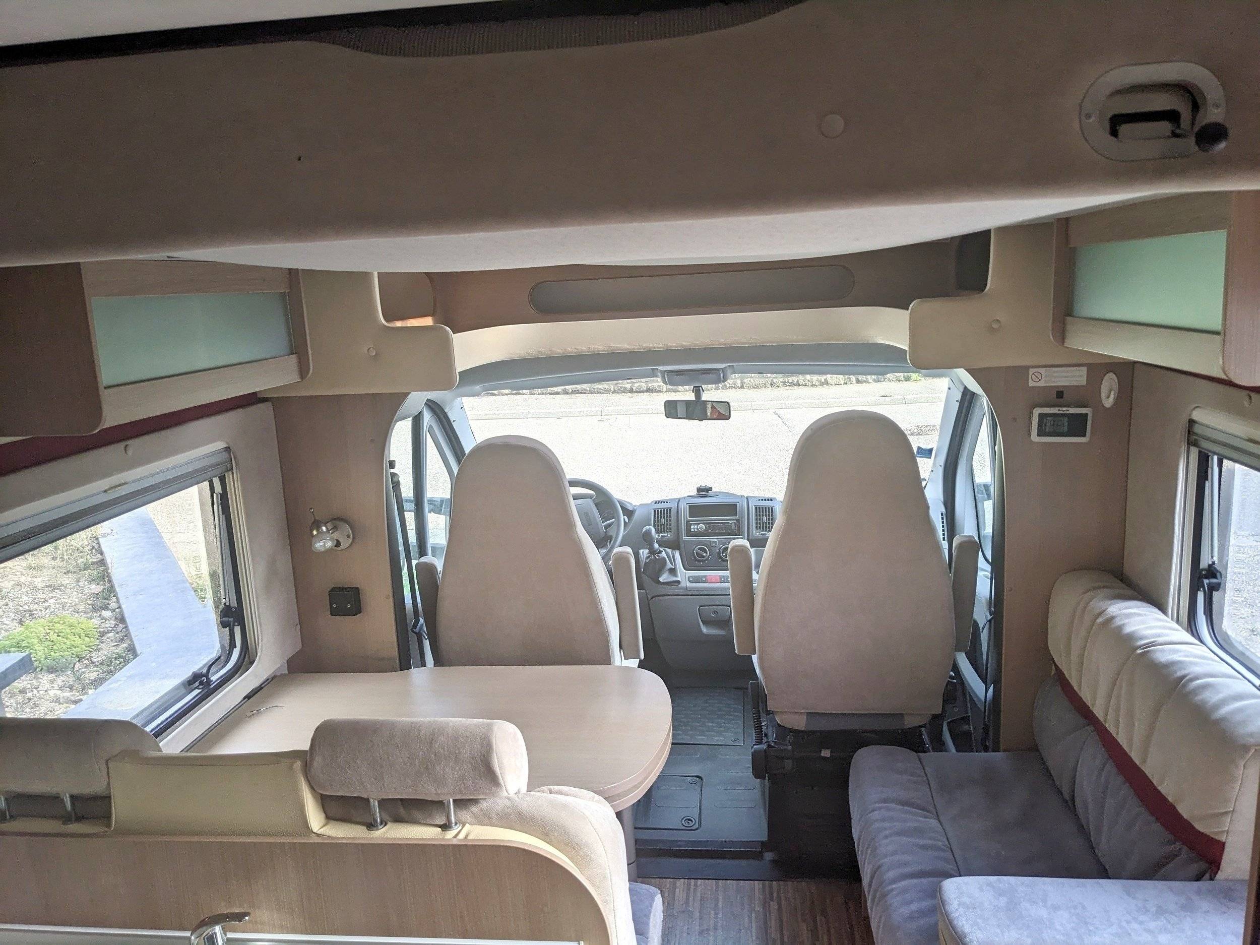Menjador Fiat 2,3 l 130 ch - Yescapa