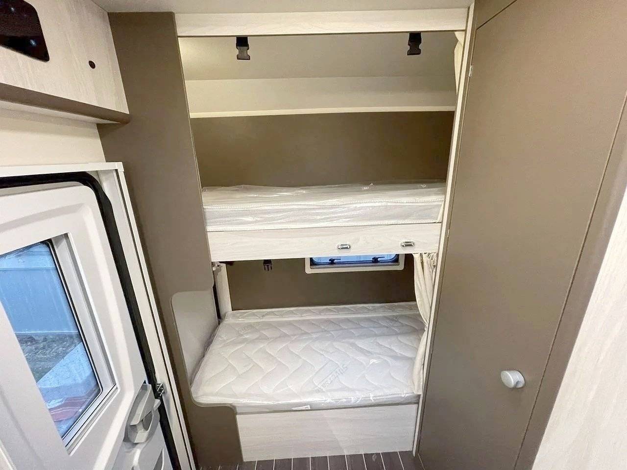 Ford Transit 2,4 l 140 ch