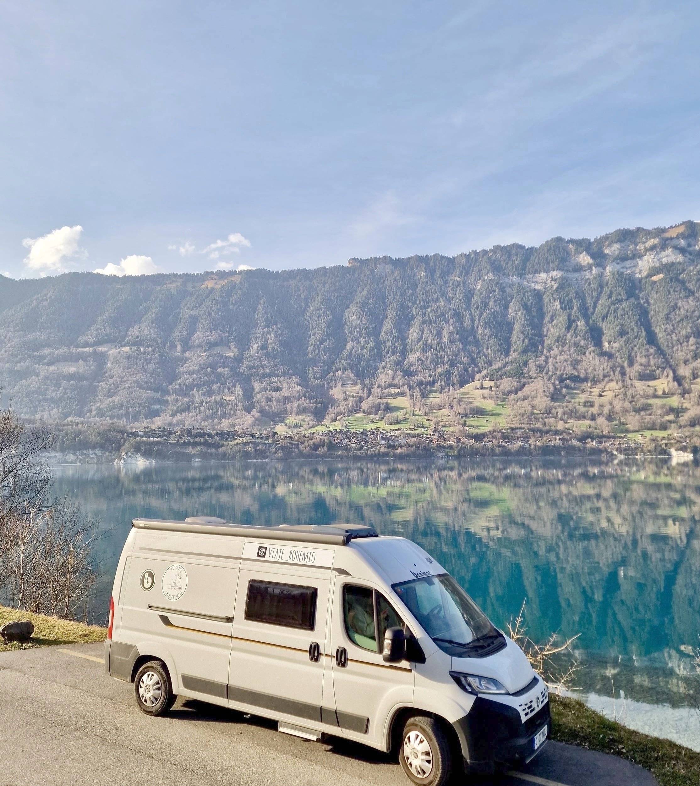 Vista frontale a ¾ Fiat FIAT 2,2 l Multijet - 103 kW (140 CV) - EURO 6e - cambio manual - Yescapa