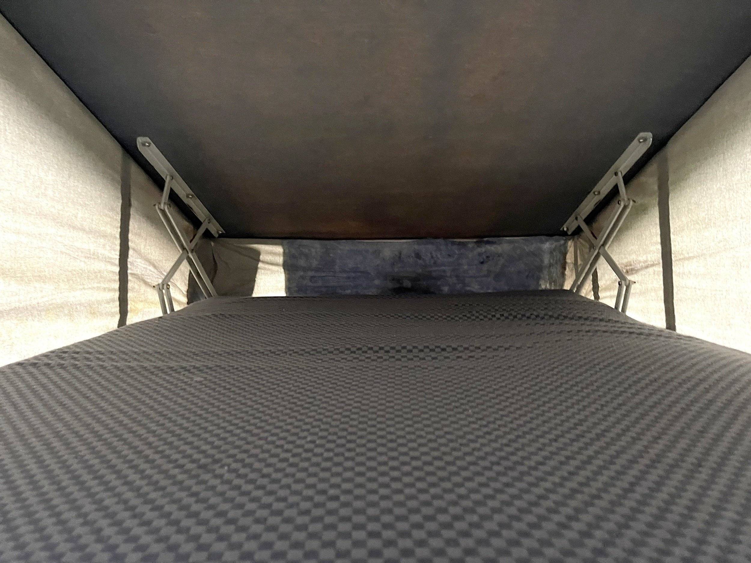 Volkswagen Transporter T4 2.4D