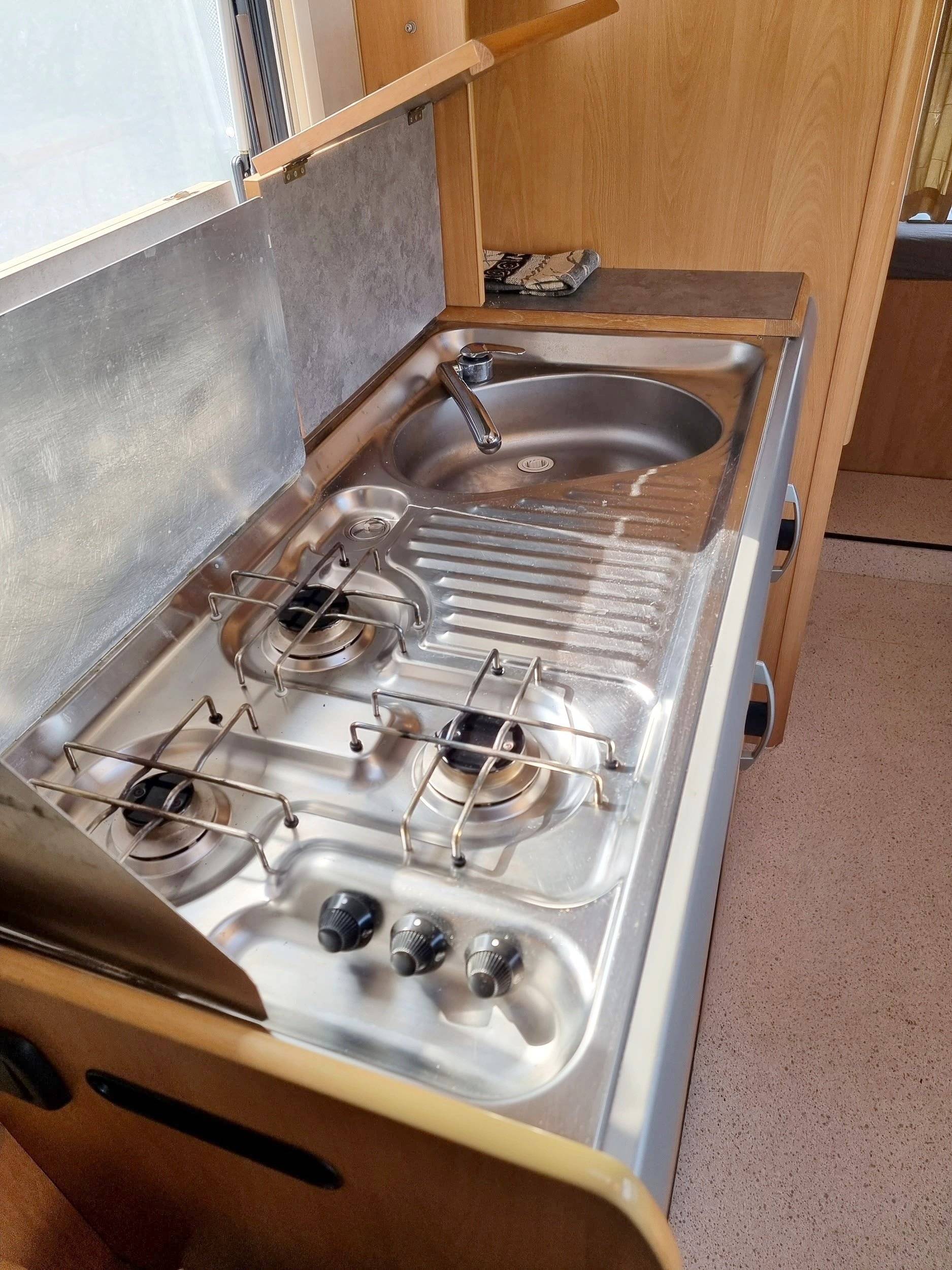 Hymercar Campswing 594