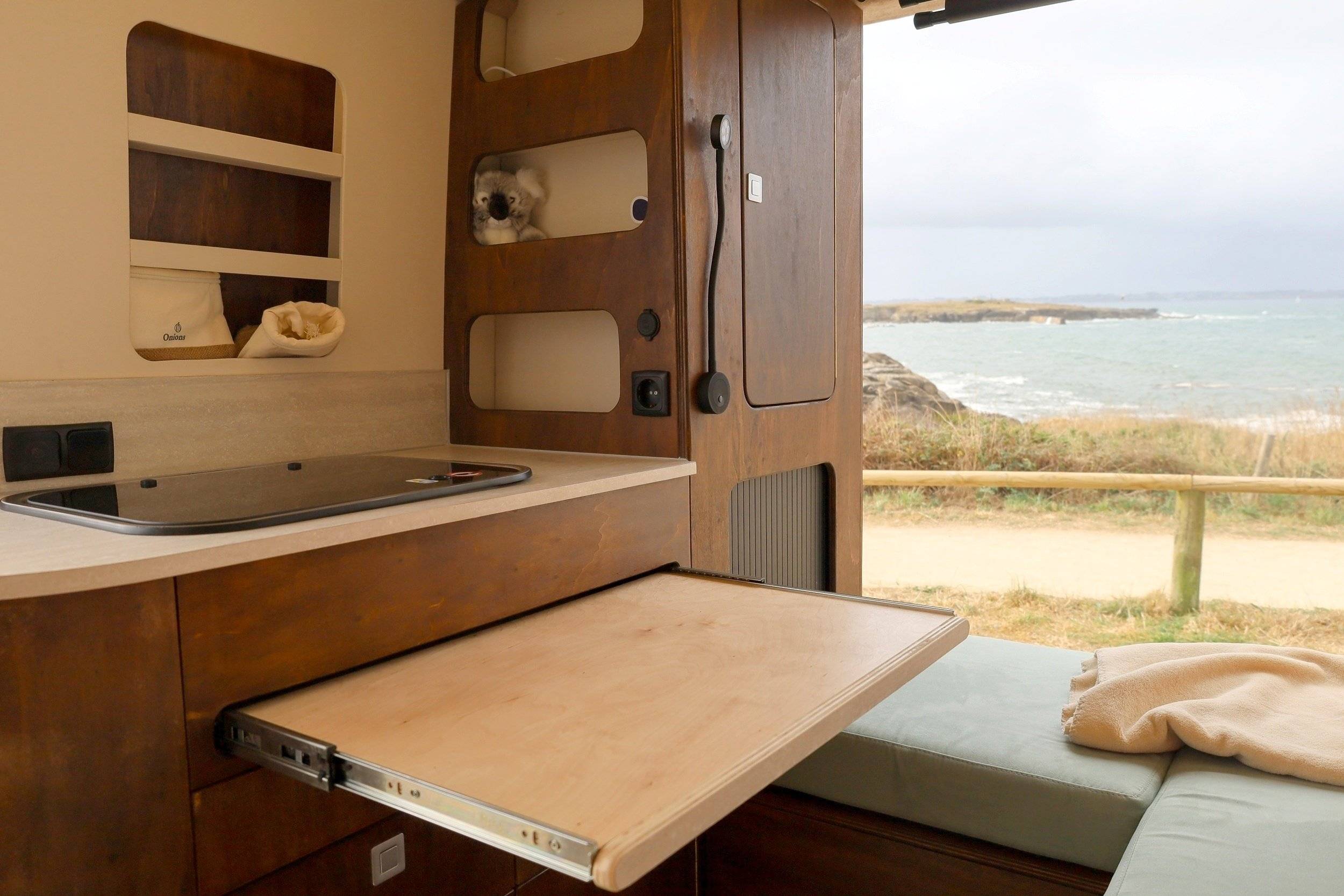 Obivan Renault Master II DCI80